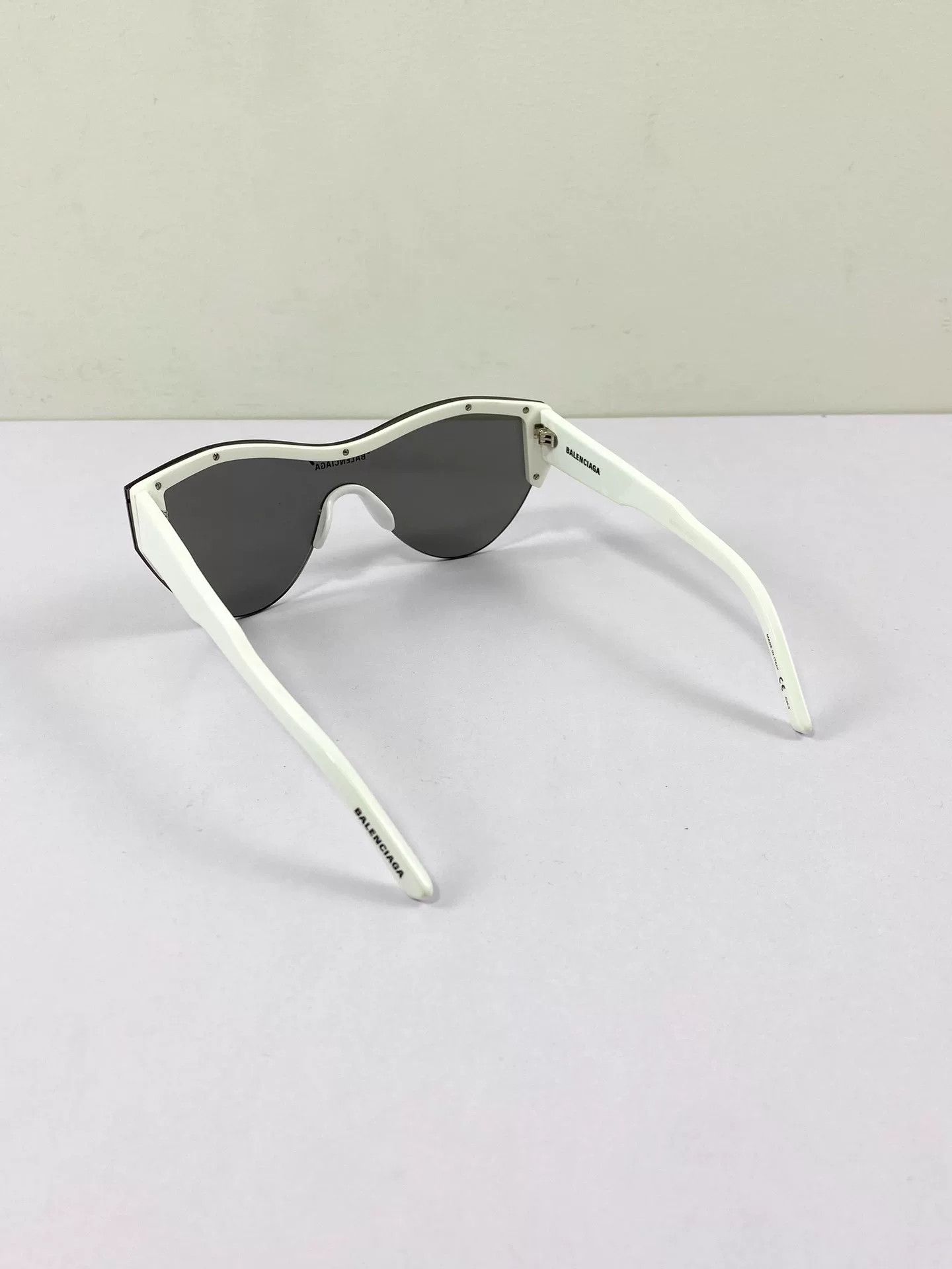 Balenciaga Balenciaga Irregular Mirror Sunglasses Size ONE SIZE - 4 Thumbnail