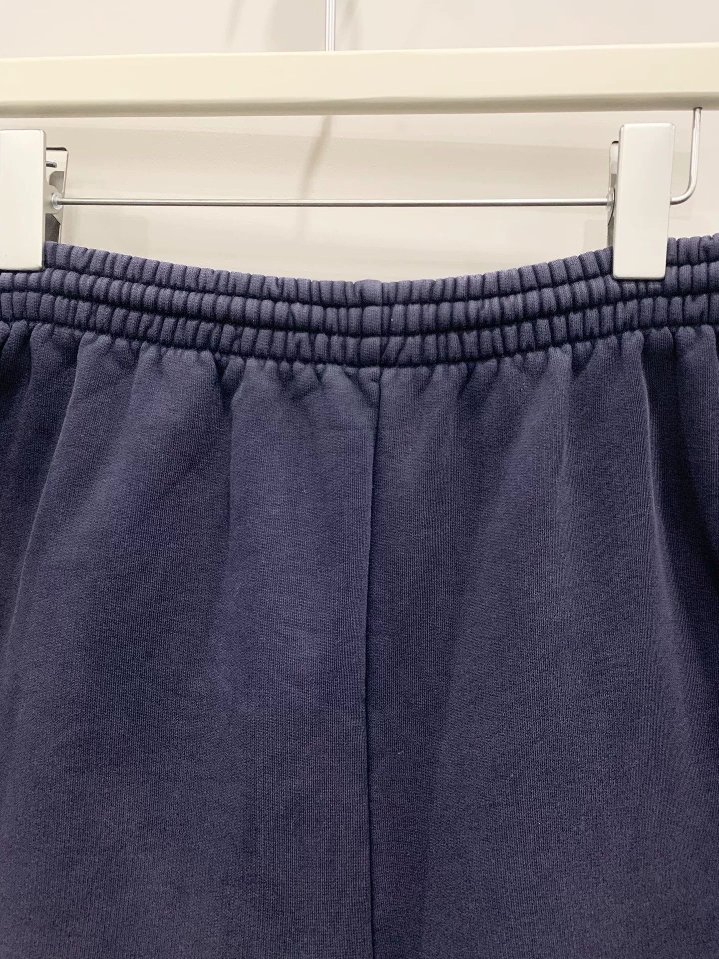 Balenciaga Balenciaga Washed Purple Embroidered Logo Shorts Size US 26 / EU 42 - 3 Thumbnail