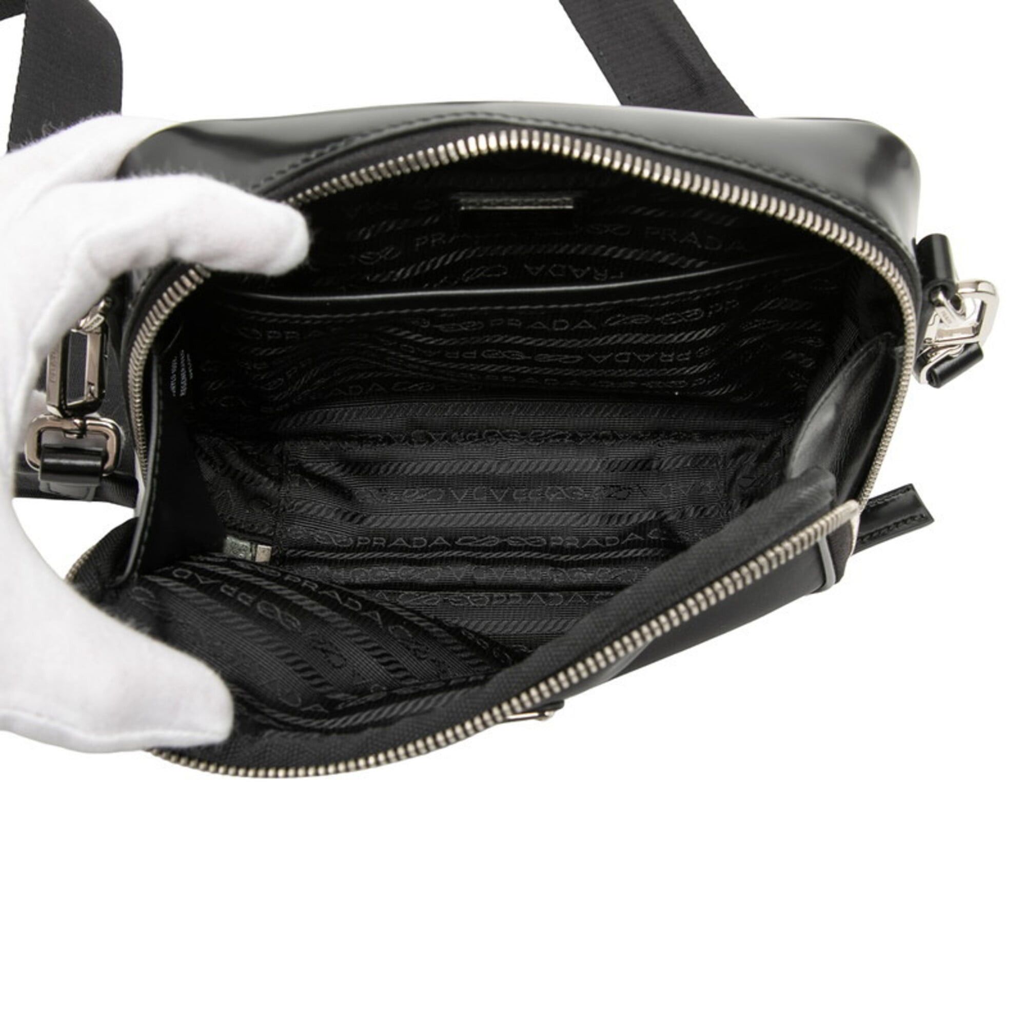 Prada Prada Triangle Logo RE-Nylon Shoulder Bag 2VH070 Black Nylon Patent Leather Women's PRADA Size ONE SIZE - 4 Thumbnail