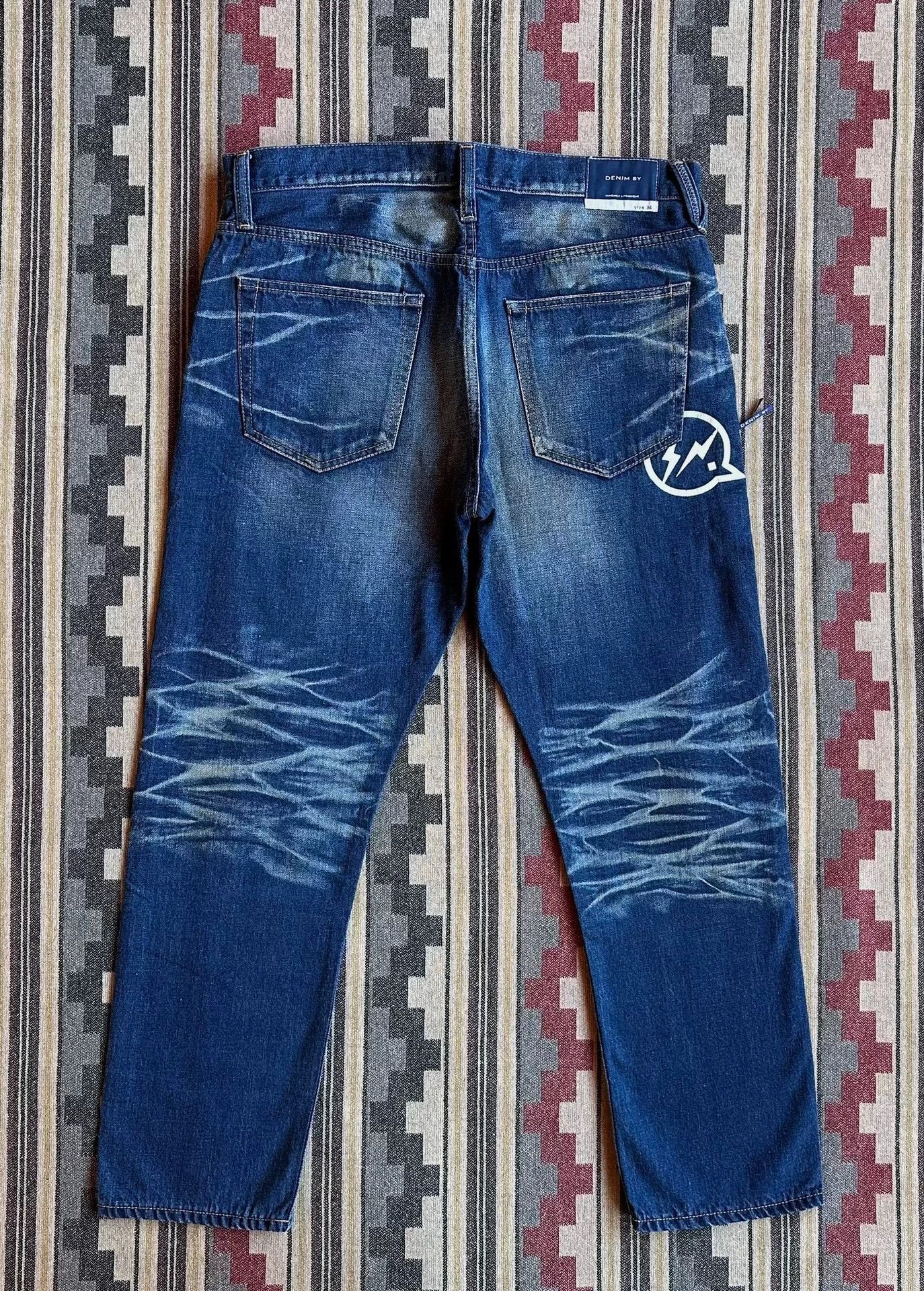 Vanquish Blue Denim Jeans with Distressed Fade Patterns Size US 36 / EU 52 - 2 Thumbnail