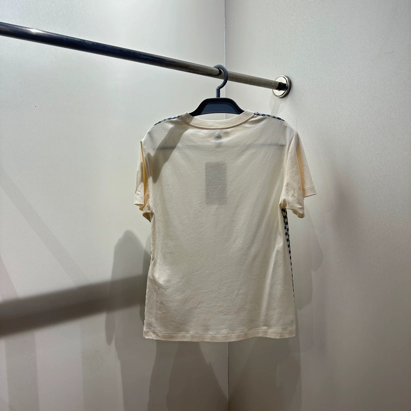 Louis Vuitton Checkered Short-Sleeve Tee with Logo Details Size US XS / EU 42 / 0 - 2 Thumbnail