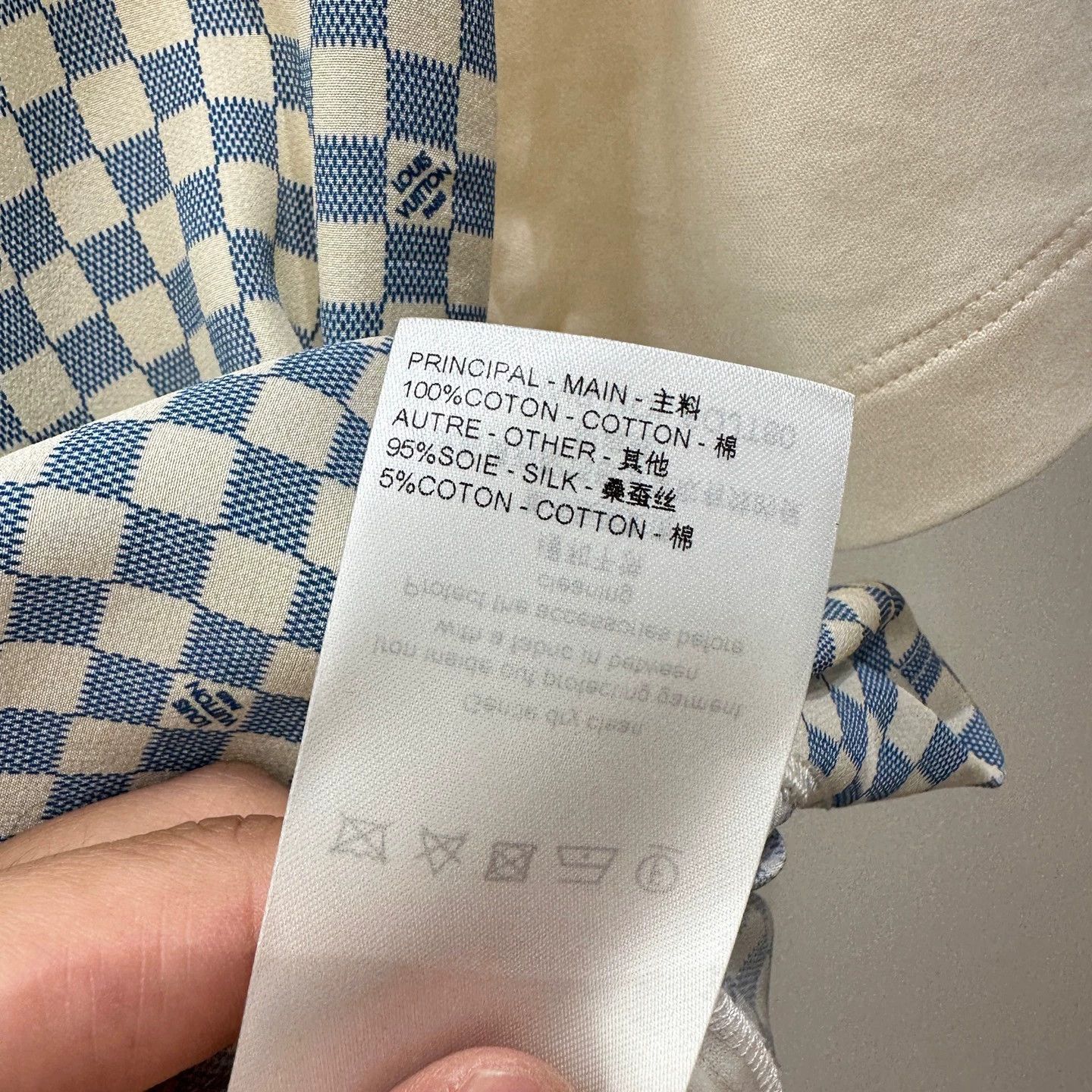 Louis Vuitton Checkered Short-Sleeve Tee with Logo Details Size US XS / EU 42 / 0 - 7 Thumbnail