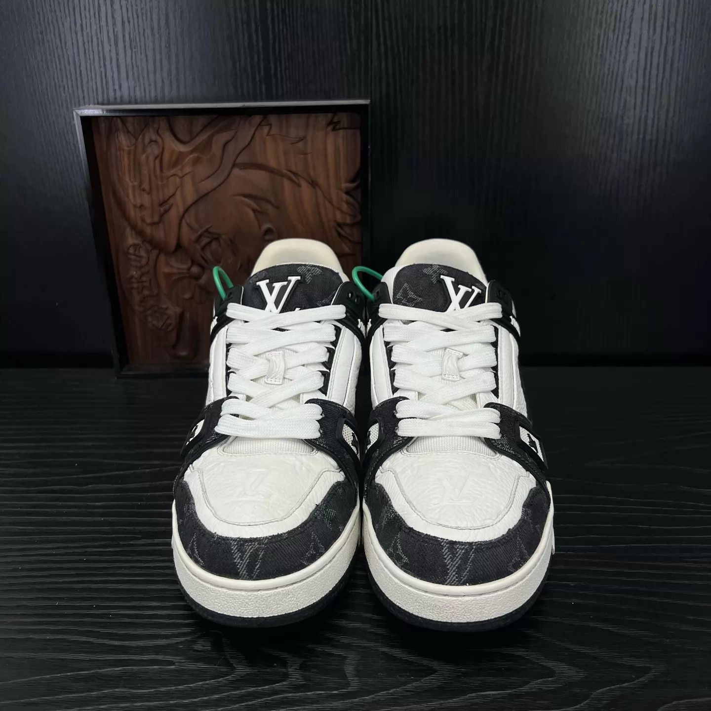Louis Vuitton Multi Color Low Top Sneakers Size 8 Size US 8 / EU 41 - 4 Thumbnail