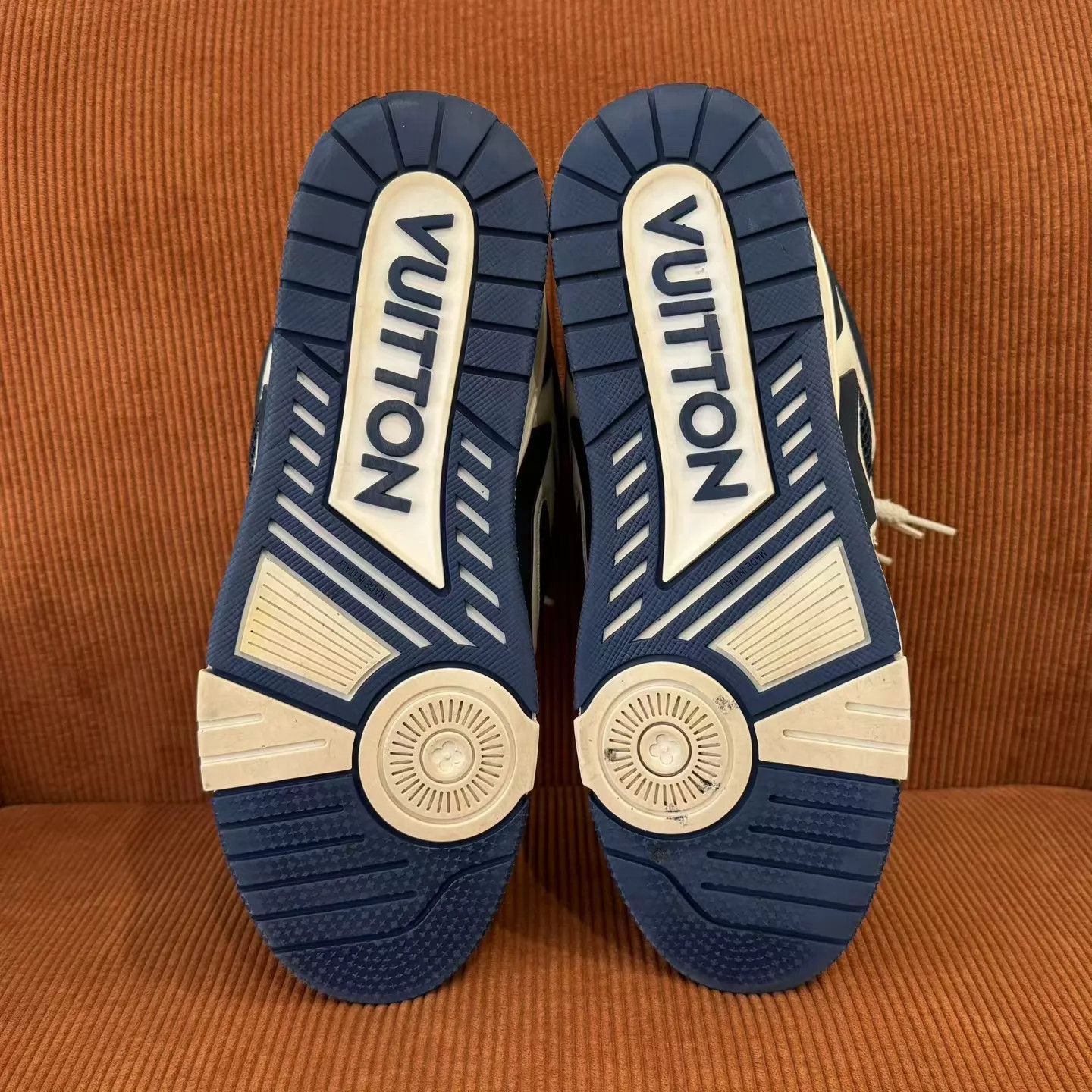 Louis Vuitton Multi-Color Low Top Sneakers Size 10.5 Size US 10.5 / EU 43-44 - 6 Thumbnail