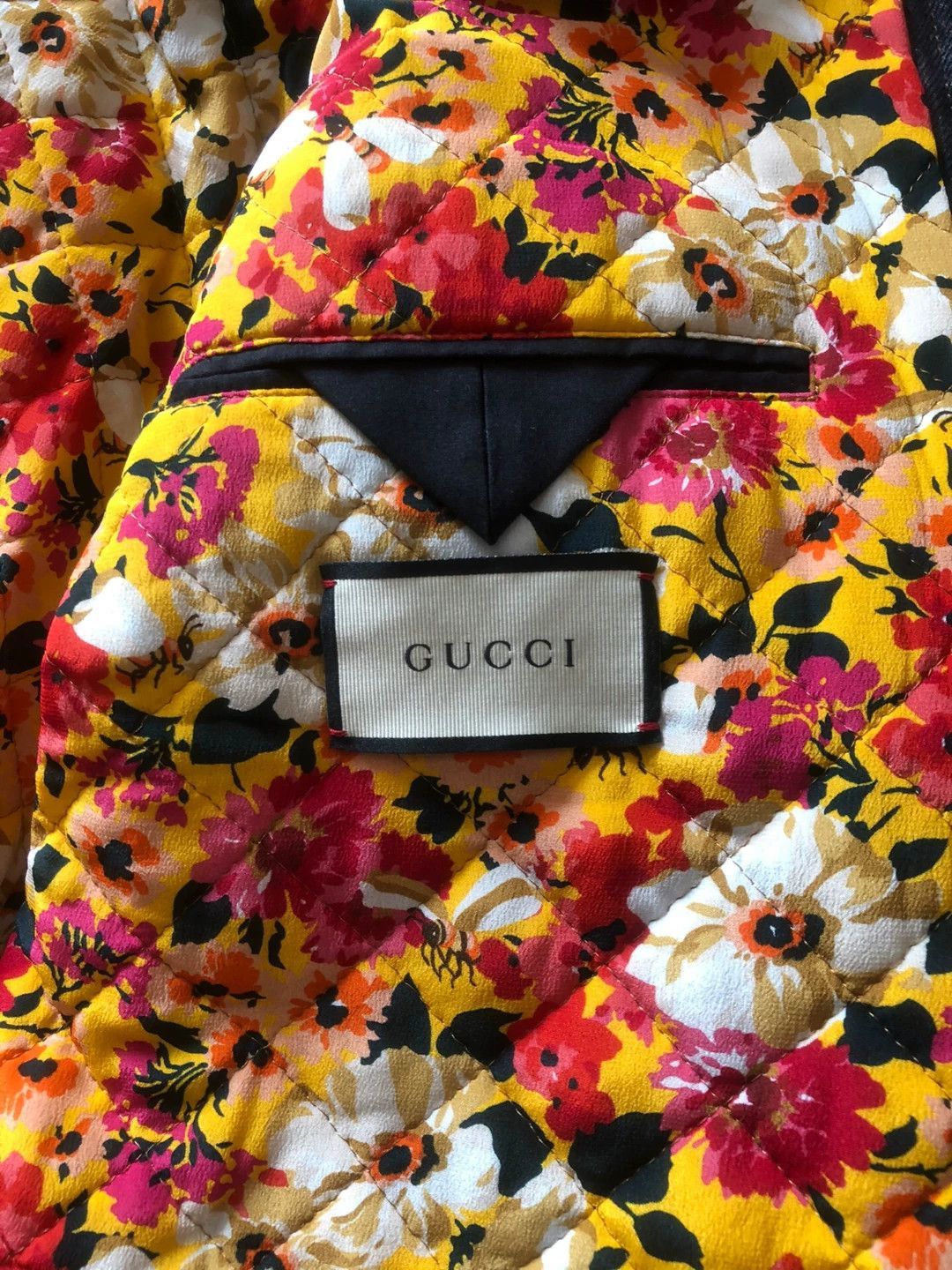 Gucci Blue Denim Jacket with Embroidered Graphics - Size M Size US M / EU 48-50 / 2 - 6 Thumbnail