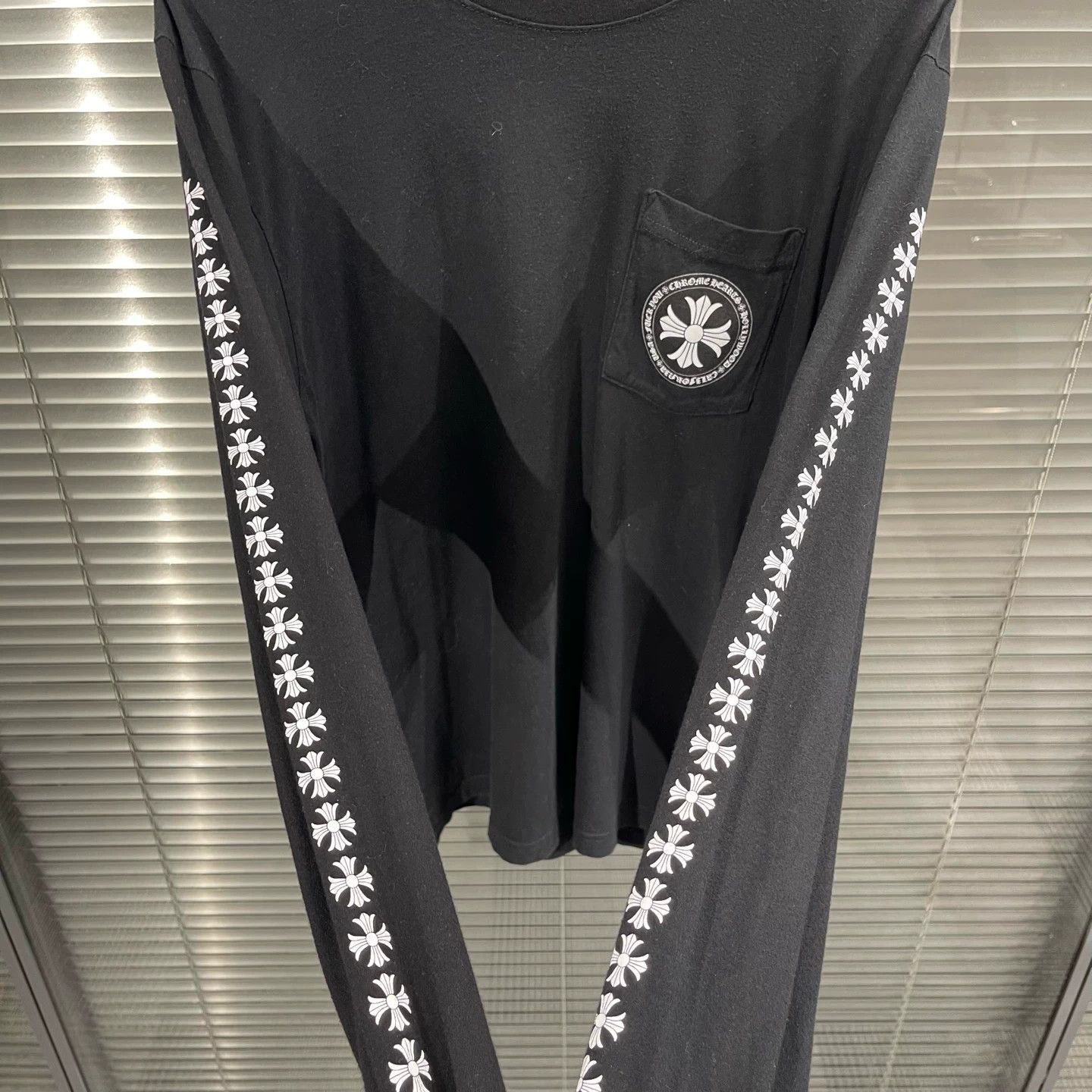 Chrome Hearts Black Long Sleeve Shirt with Pocket and Sleeve Graphics Size US L / EU 52-54 / 3 - 5 Thumbnail