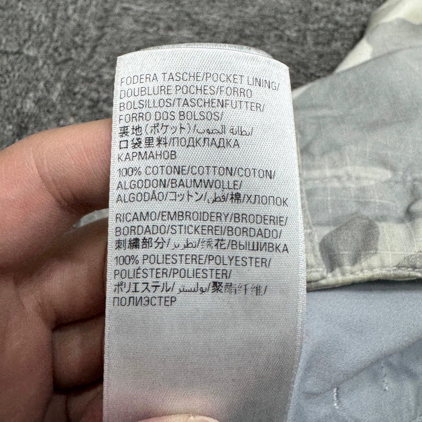 Balenciaga Multi Camouflage Cargo Shorts Size US 31 - 4 Thumbnail
