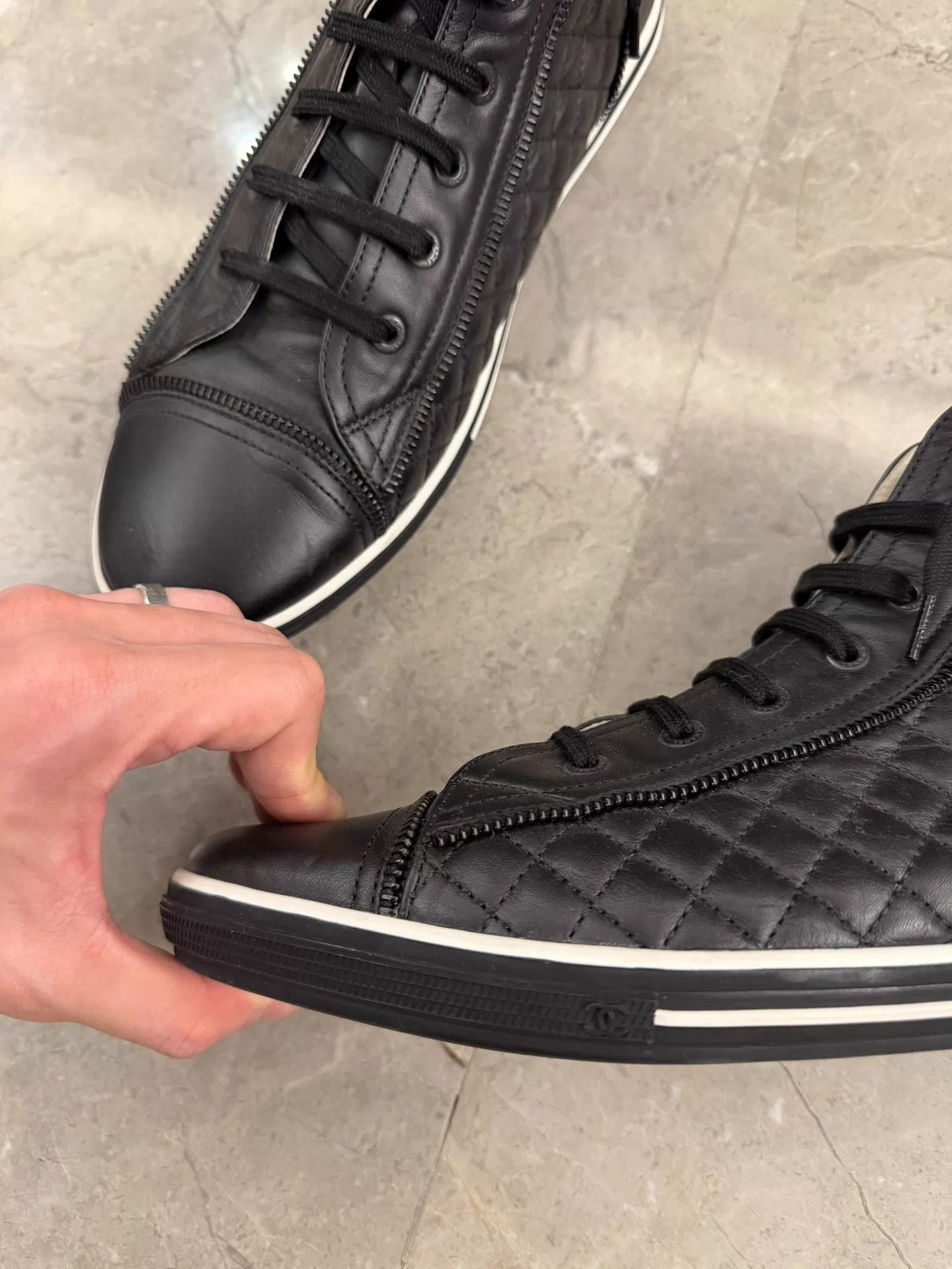 Chanel Black Quilted High-Top Sneakers Size 10 Size US 10 / EU 43 - 6 Thumbnail