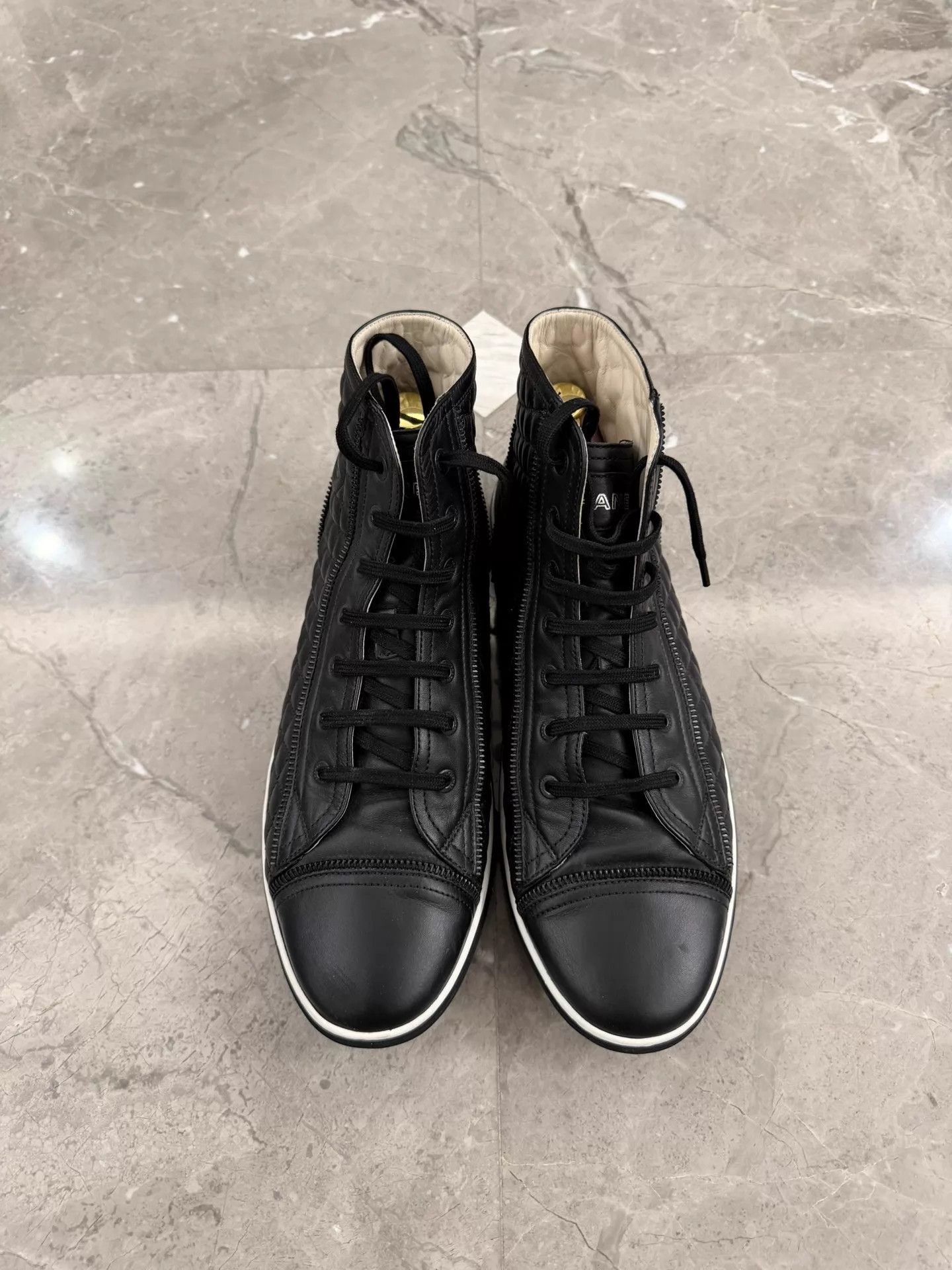 Chanel Black Quilted High-Top Sneakers Size 10 Size US 10 / EU 43 - 3 Thumbnail