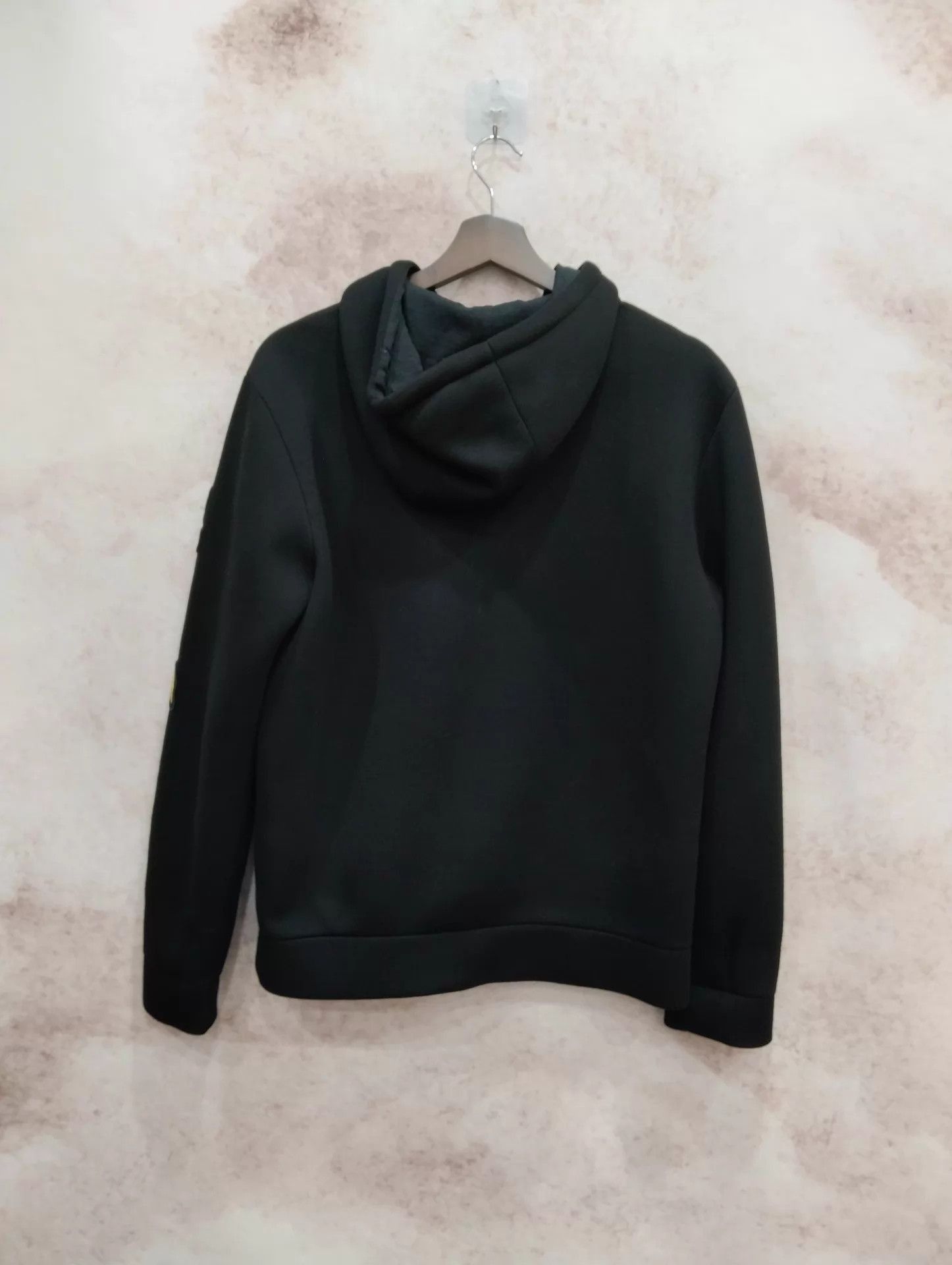 Fendi Black Graphic Print Hoodie with Drawstrings Size US S / EU 44-46 / 1 - 2 Thumbnail