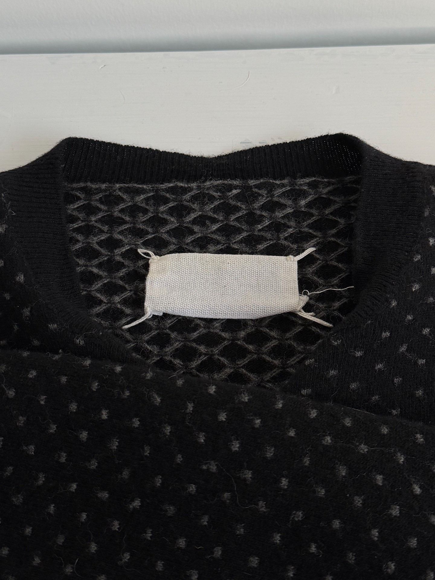 Maison Margiela Maison Martin Margiela Polka Dot Knit Cardigan Size XS / US 0-2 / IT 36-38 - 9 Thumbnail