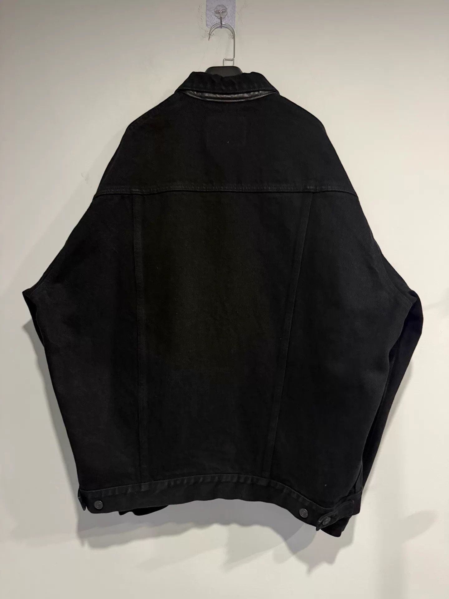Balenciaga Black Denim Jacket with Button Front and Pockets Size US M / EU 48-50 / 2 - 2 Thumbnail