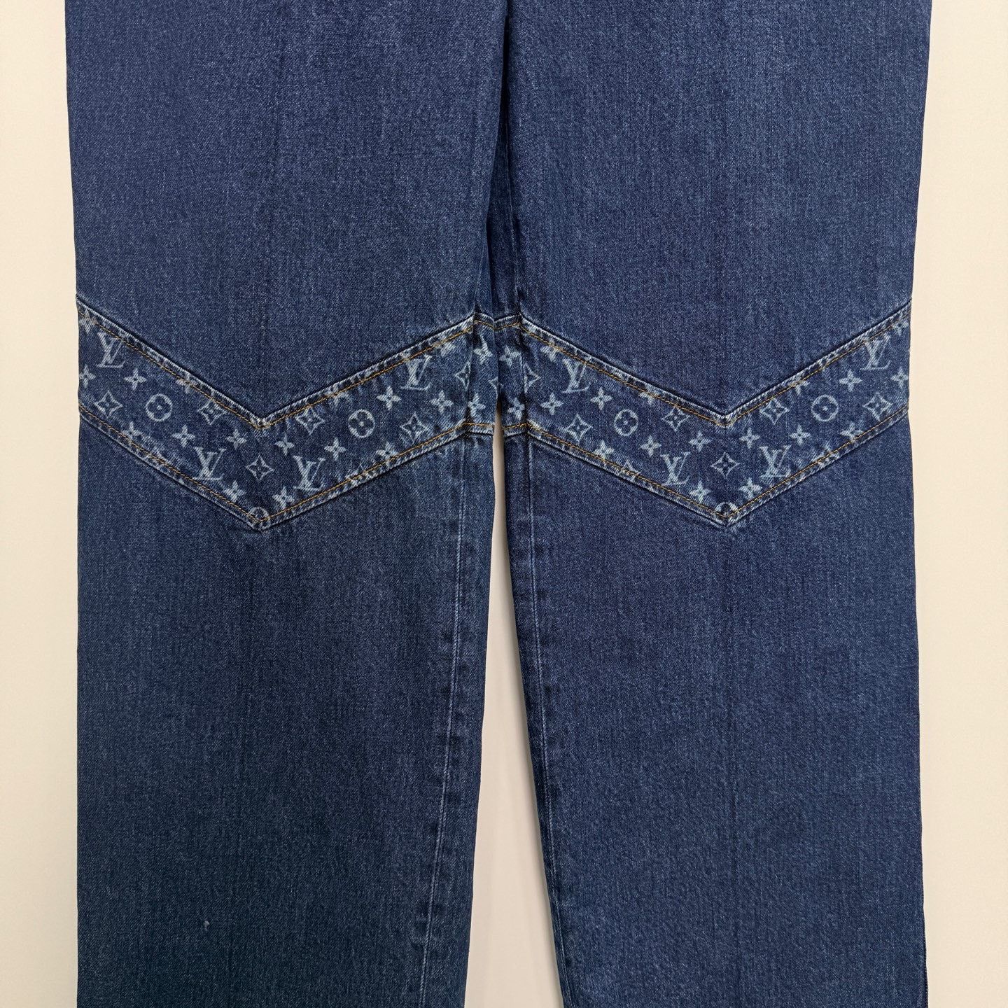 Louis Vuitton Louis Vuitton SS26 Colorblock Straight Jeans Size US 40 / EU 56 - 2 Thumbnail