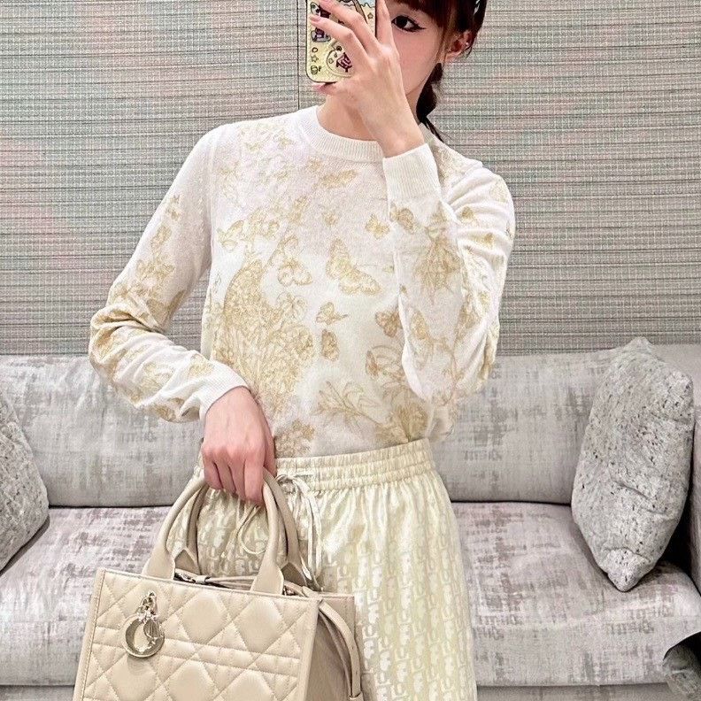 Dior Dior Embroidered Butterfly Round Neck Sweater Size XS / US 0-2 / IT 36-38 - 7 Thumbnail