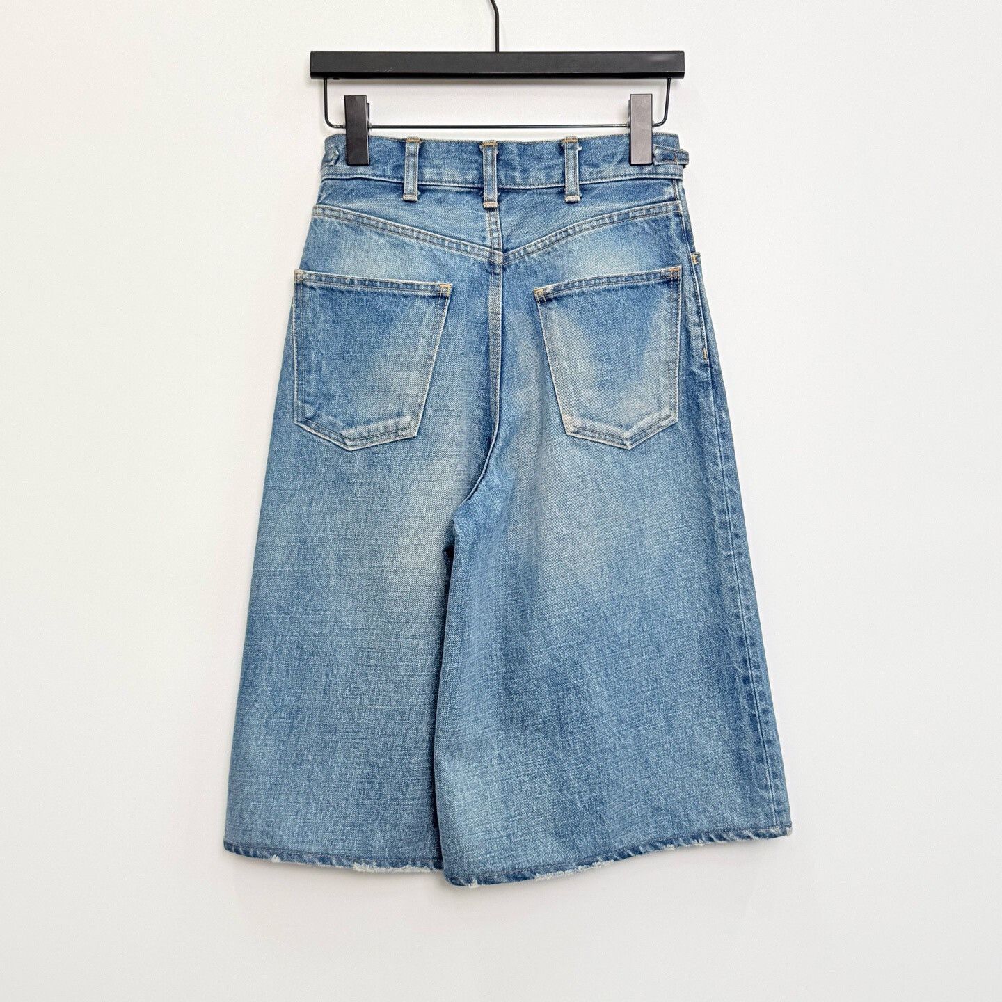 Celine CELINE Washed Blue Mid-Length Jeans Size 26" / US 2 / IT 38 - 3 Thumbnail