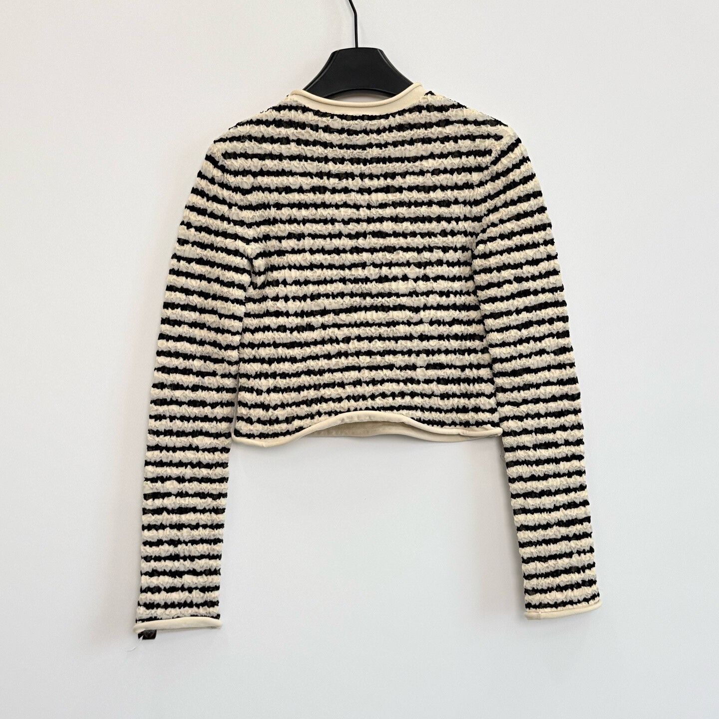 Louis Vuitton LV Pleated Texture Horizontal Stripe T-shirt Size XS / US 0-2 / IT 36-38 - 3 Thumbnail