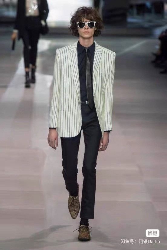 Celine Celine 19SS Runway White Scales Striped Blazer Size US S / EU 44-46 / 1 - 5 Thumbnail