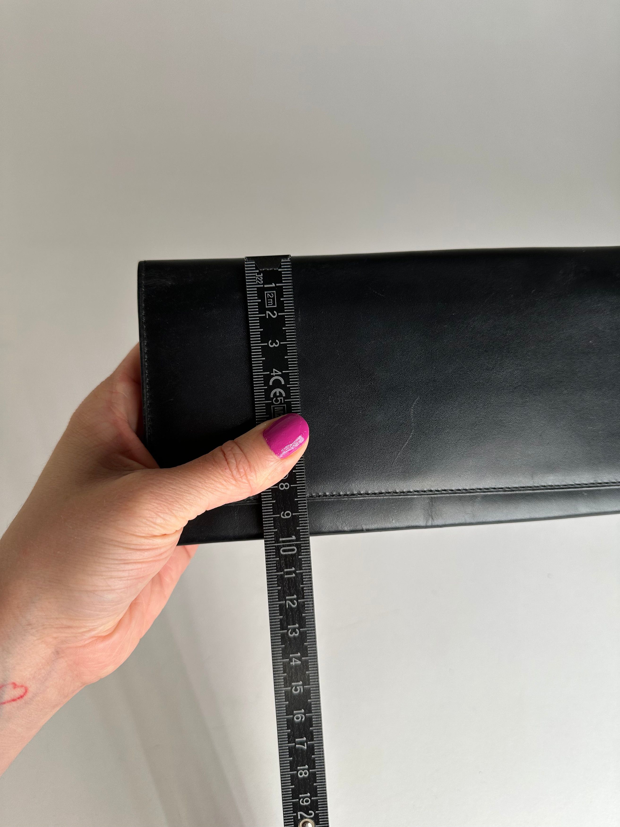 Other Vintage Alfred Dunhill Leather ID Holder Black Size ONE SIZE - 10 Thumbnail