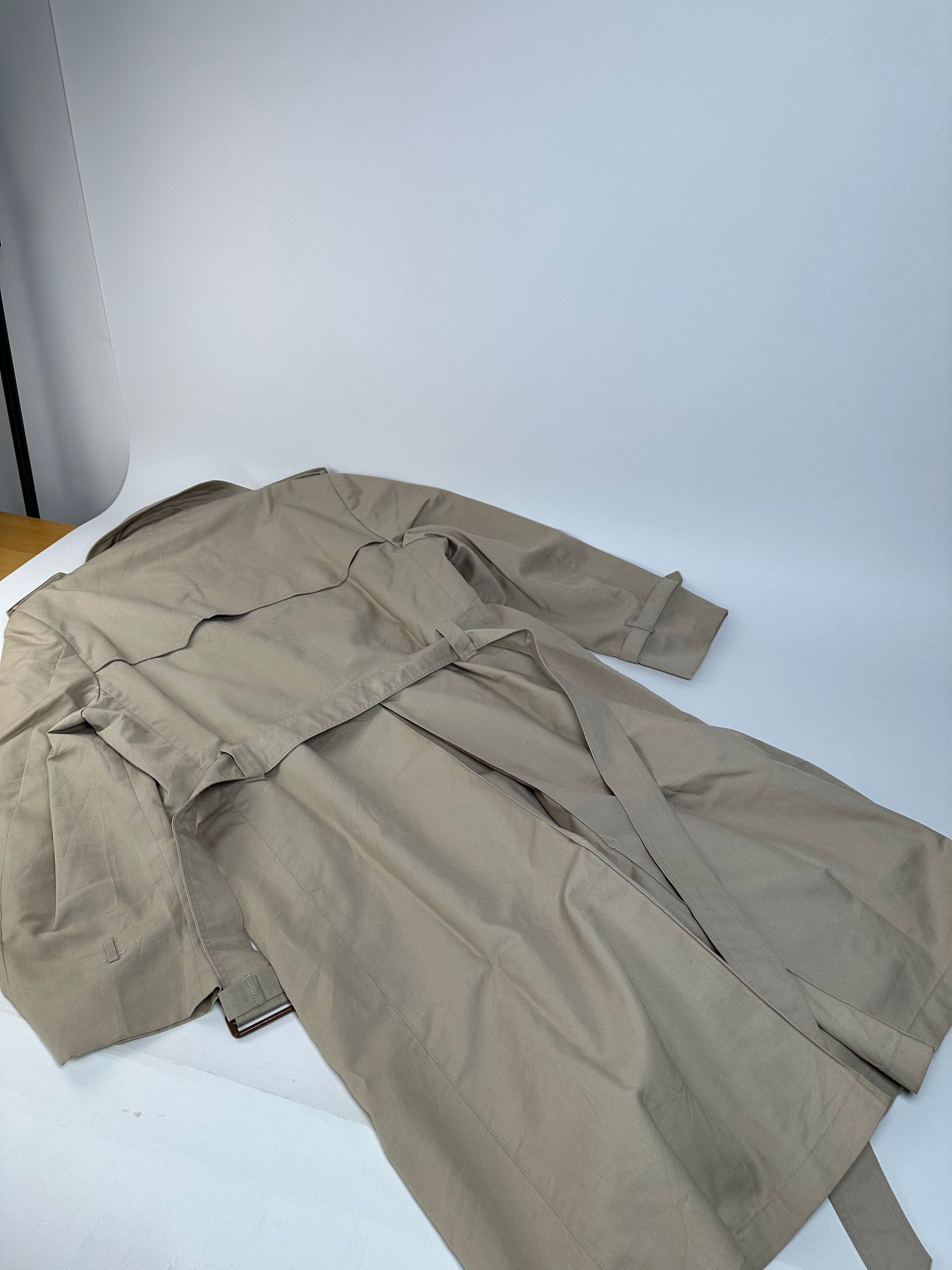Dior Vintage Canvas Trenchcoat L Beige Size US L / EU 52-54 / 3 - 10 Thumbnail