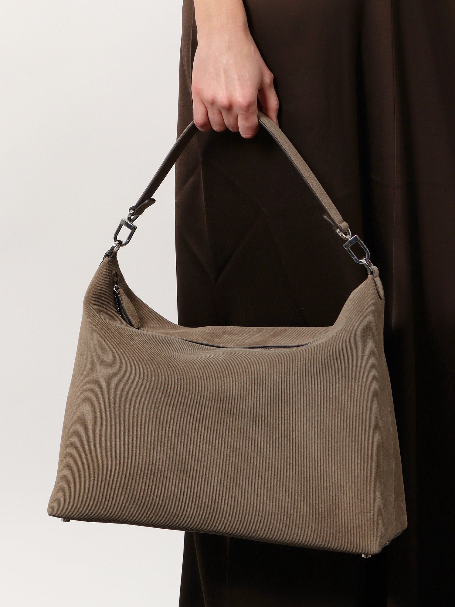 Toteme Bevel Corduroy Shoulder Bag Size ONE SIZE - 5 Thumbnail