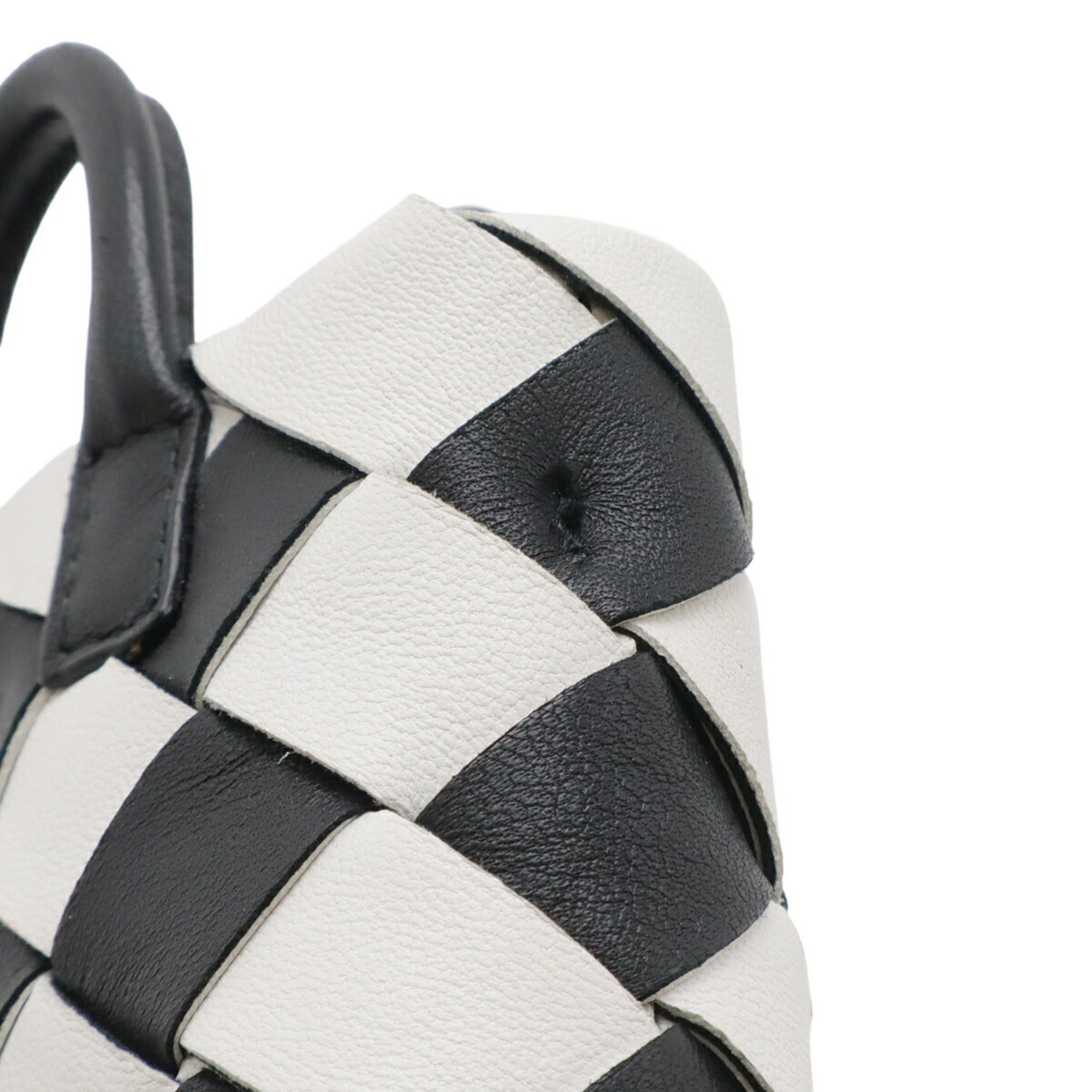 Bottega Veneta BOTTEGA VENETA Intrecciato Accessory Bag Charm Keychain Mini Pouch Leather White Black 577779 Size ONE SIZE - 5 Thumbnail