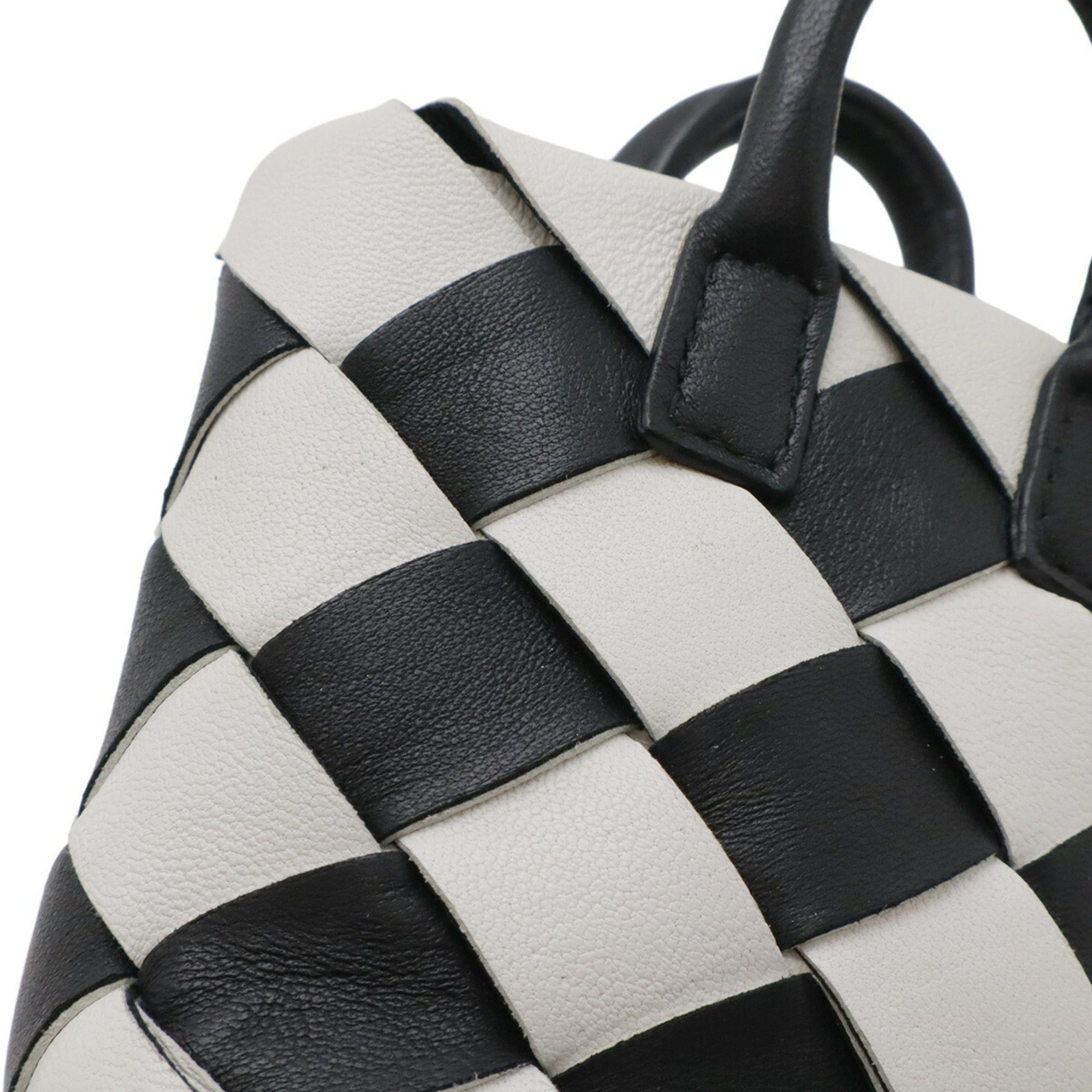 Bottega Veneta BOTTEGA VENETA Intrecciato Accessory Bag Charm Keychain Mini Pouch Leather White Black 577779 Size ONE SIZE - 6 Thumbnail