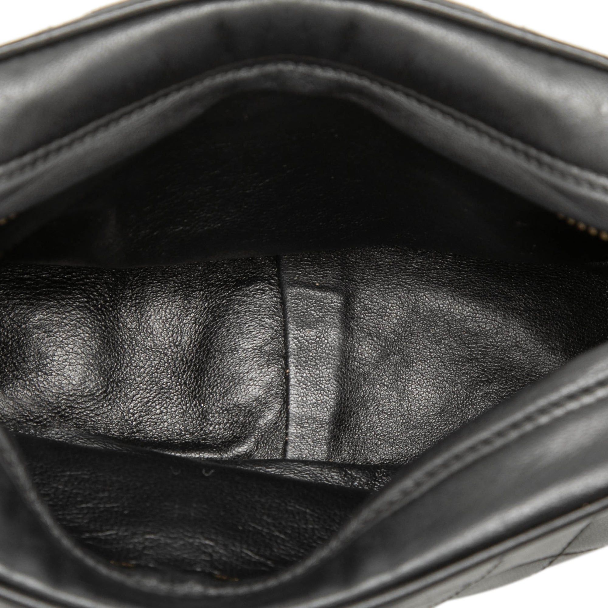 Chanel CC Quilted Lambskin Tassel Camera Bag Size ONE SIZE - 4 Thumbnail