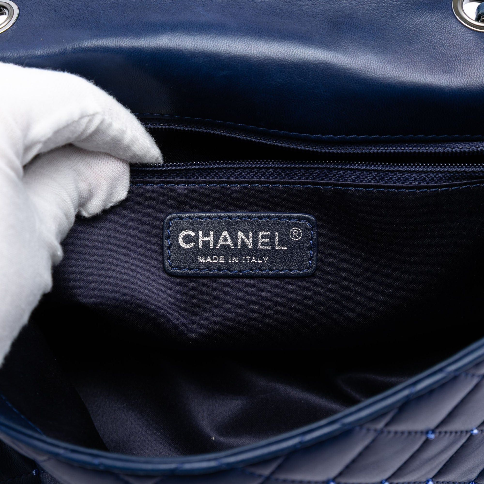 Chanel Small Quilted Lambskin Beaded Single Flap Size ONE SIZE - 5 Thumbnail