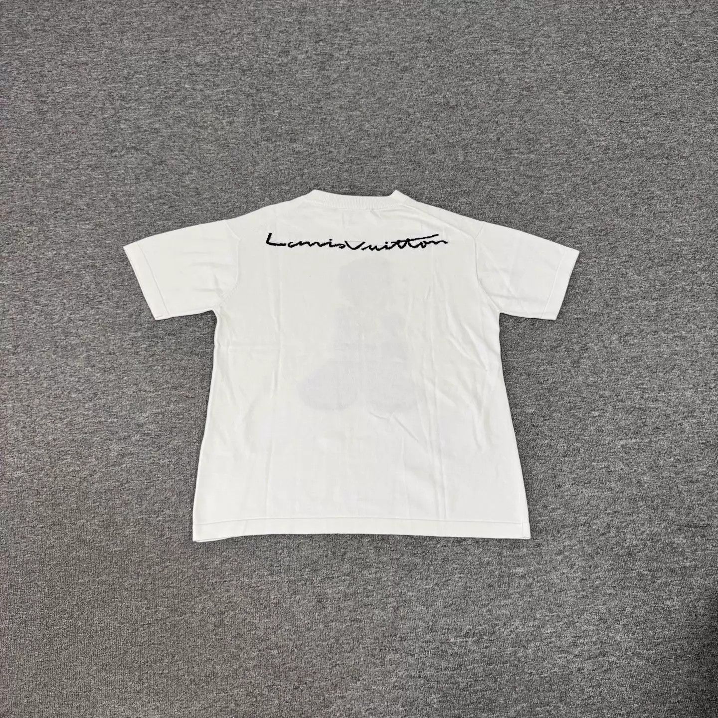 Louis Vuitton White Short Sleeve T-Shirt with Cartoon Graphic Size US S / EU 44-46 / 1 - 2 Thumbnail
