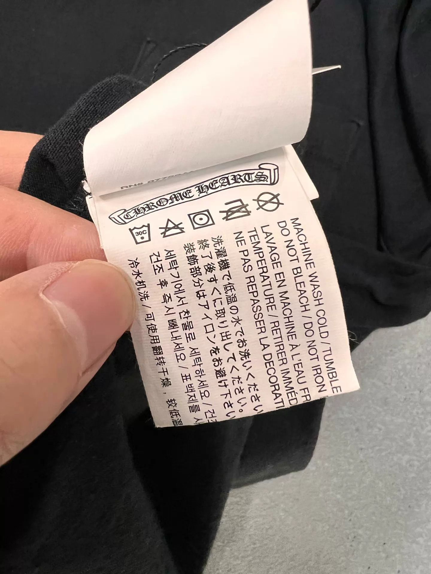 Chrome Hearts Black Long Sleeve Shirt with Tongue & Wing Graphics Size US L / EU 52-54 / 3 - 5 Thumbnail