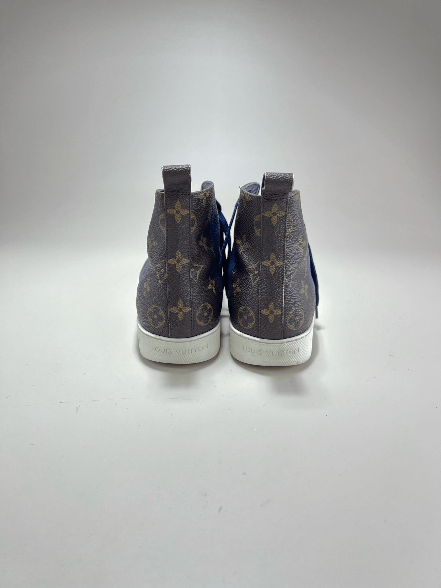 Louis Vuitton Louis Vuitton Blue Brown Monogram High-Top Sneakers Size US 9 / EU 42 - 3 Thumbnail