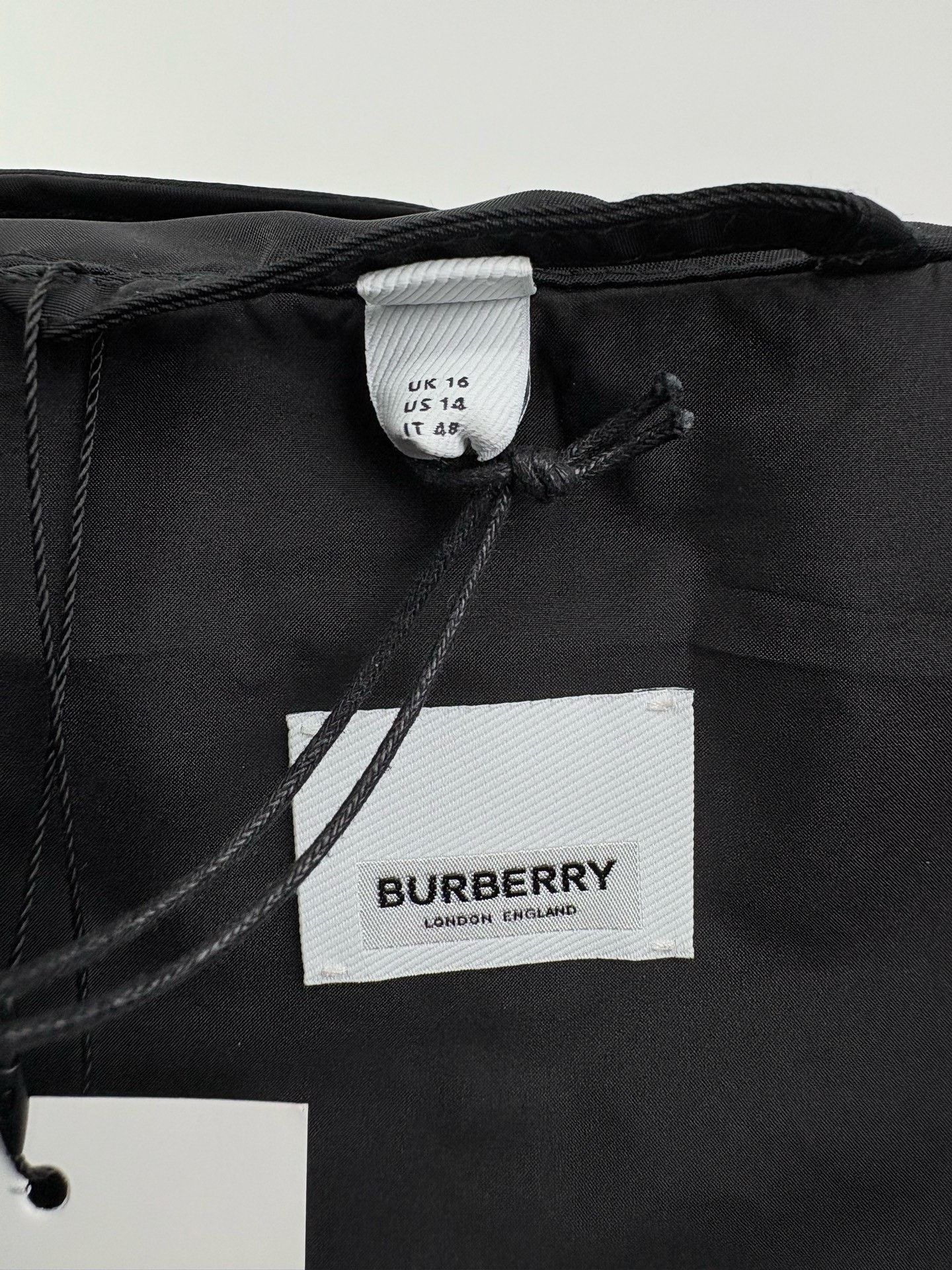 Burberry Burberry Nylon Mid-Length Belted Trench Coat Size M / US 6-8 / IT 42-44 - 4 Thumbnail