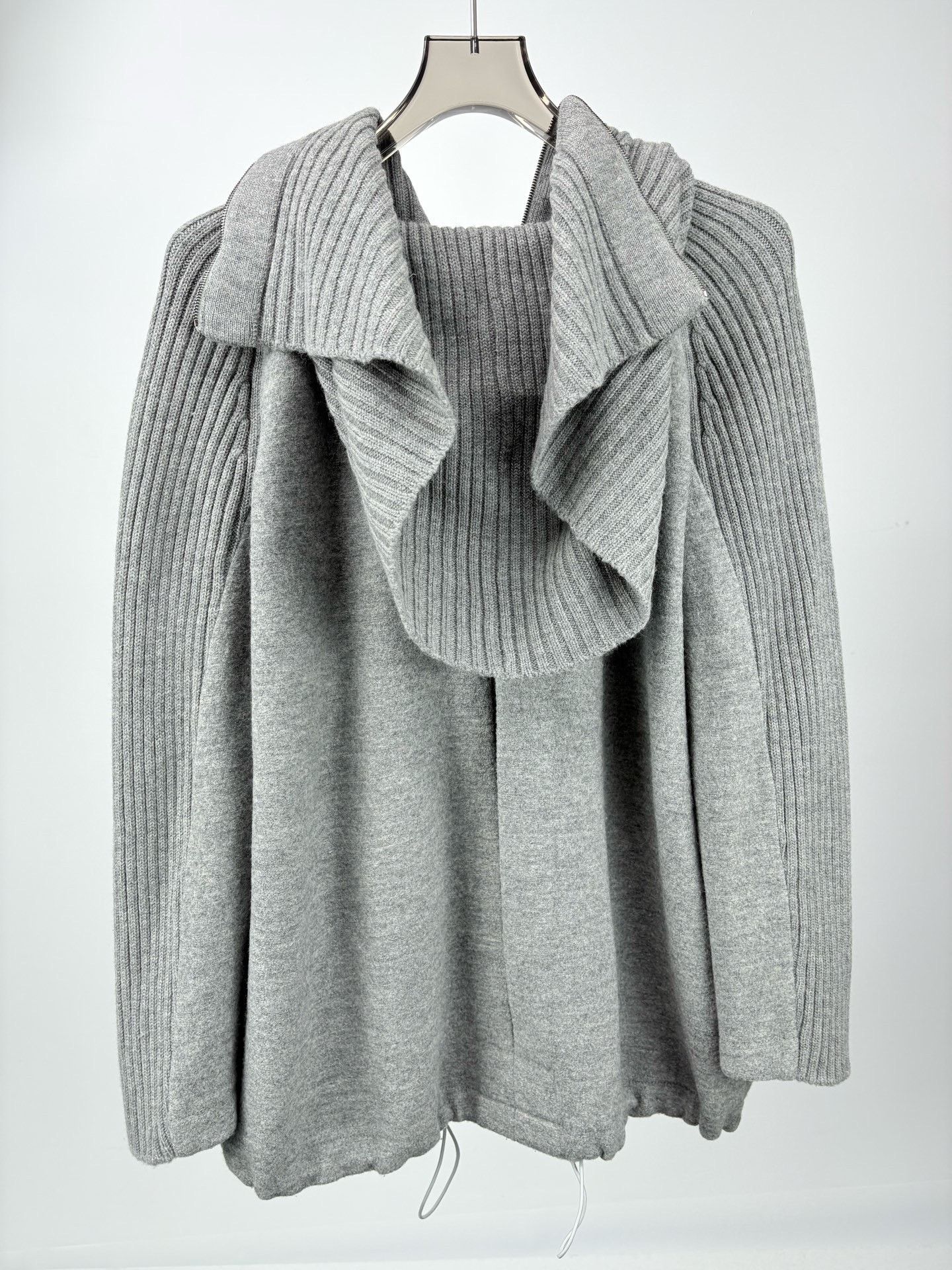 Max Mara MAXMARA Wool Knit Sweater Coat Size M / US 6-8 / IT 42-44 - 2 Thumbnail