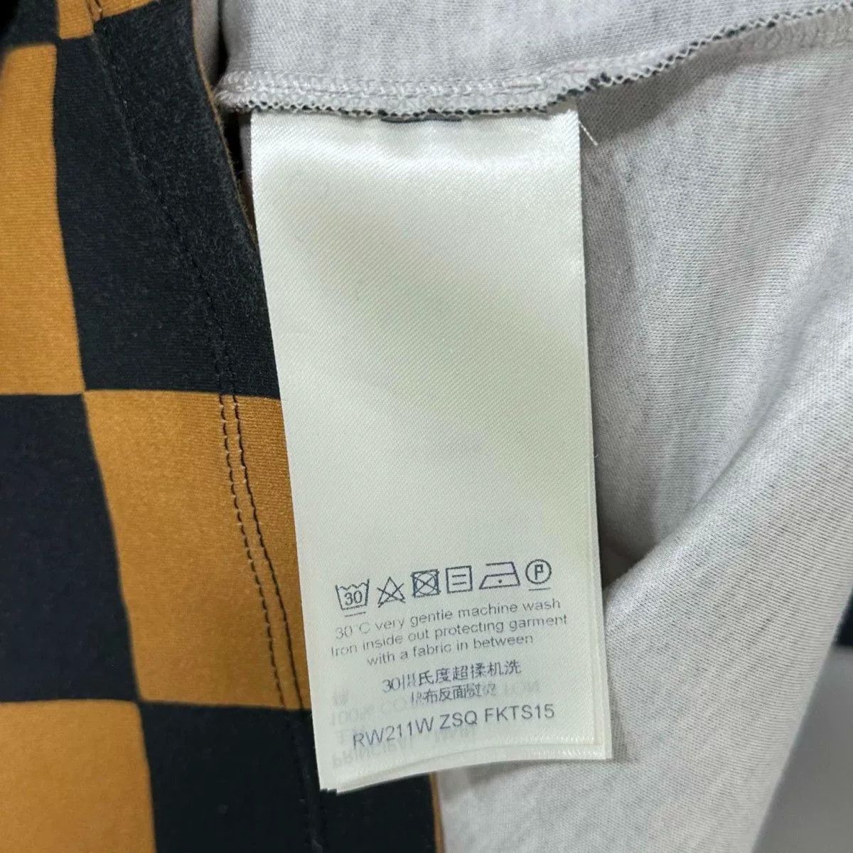 Louis Vuitton Louis Vuitton Patchwork Checkerboard T-Shirt Size US M / EU 48-50 / 2 - 6 Thumbnail