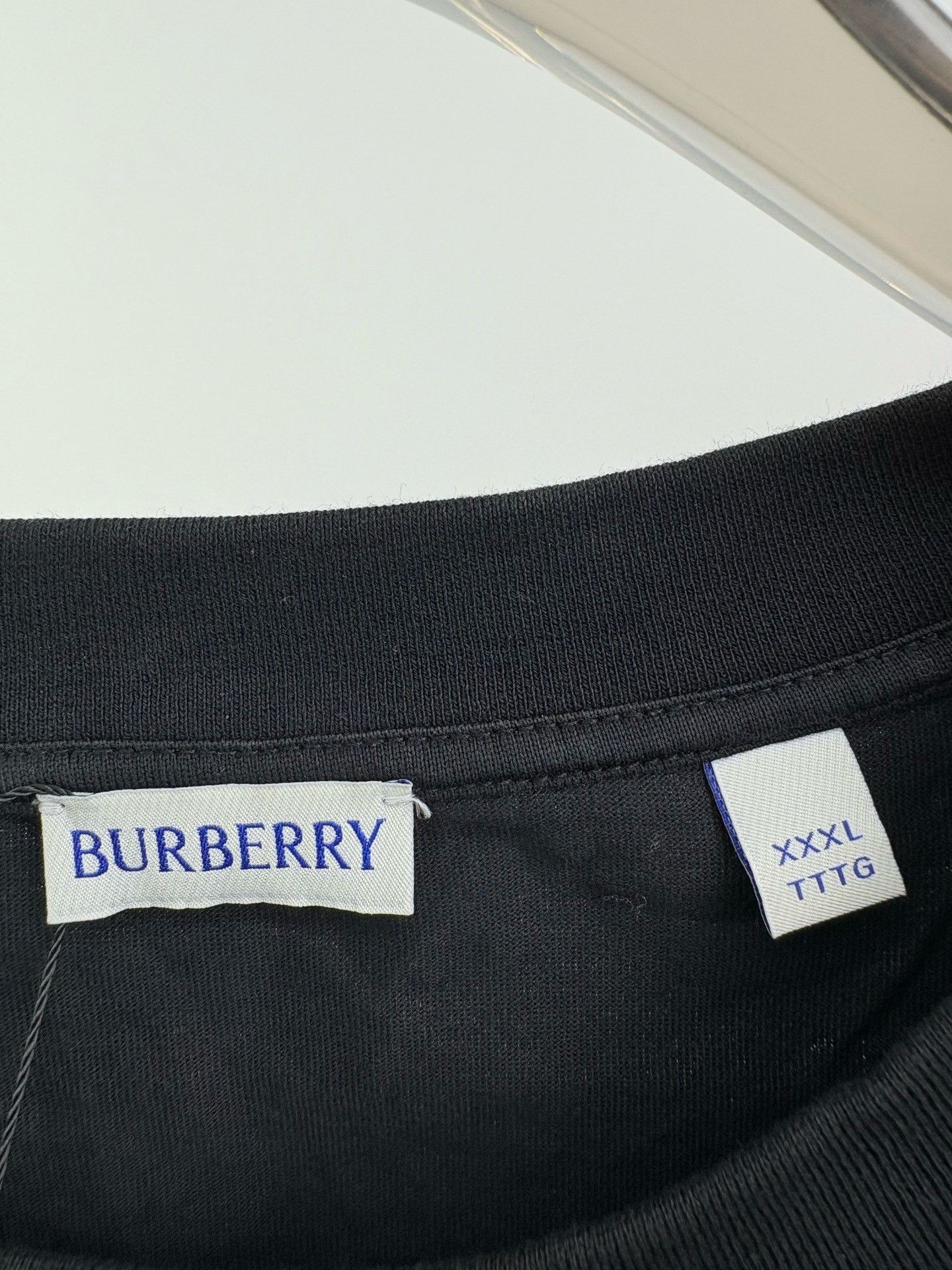 Burberry Burberry FW25 Thistle Print Short-Sleeve Size US M / EU 48-50 / 2 - 4 Thumbnail
