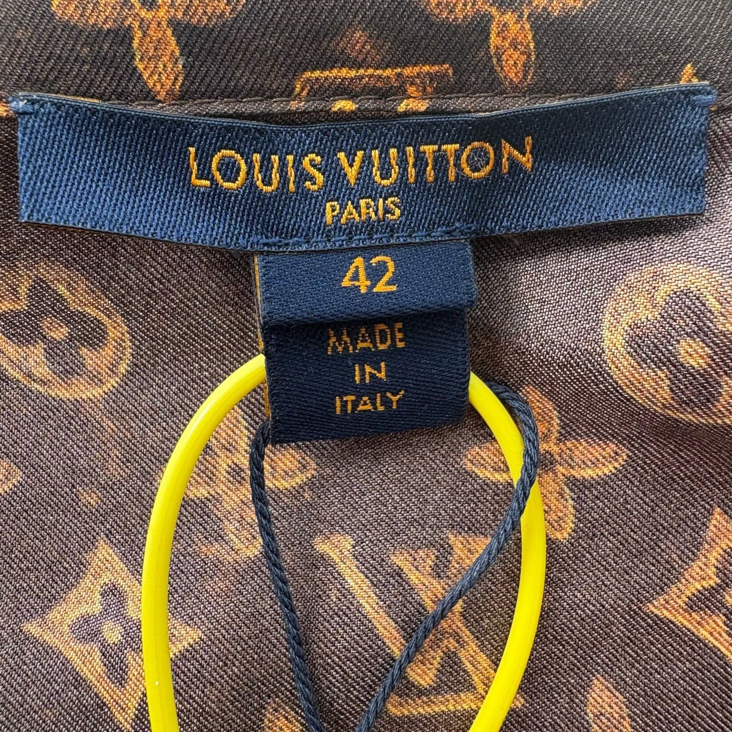 Louis Vuitton Louis Vuitton Cat Monogram Silk Top Size M / US 6-8 / IT 42-44 - 3 Thumbnail