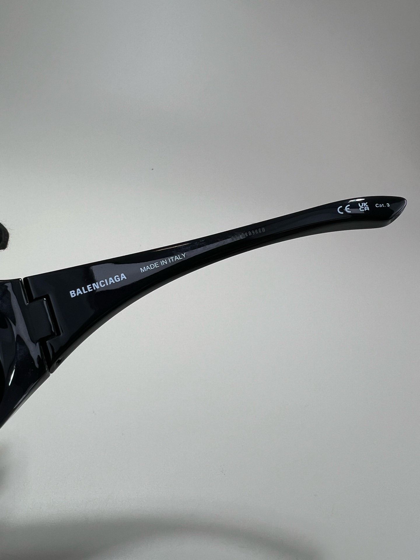 Balenciaga Balenciaga Gotham Cat Sunglasses Size ONE SIZE - 4 Thumbnail