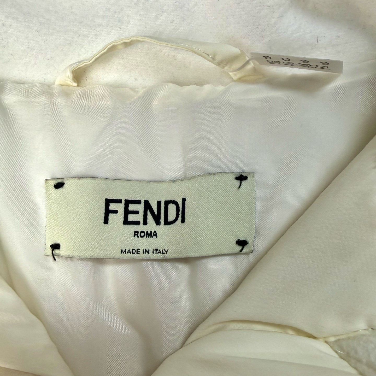 Fendi FENDI White Down Jacket L/40 Size S / US 4 / IT 40 - 4 Thumbnail