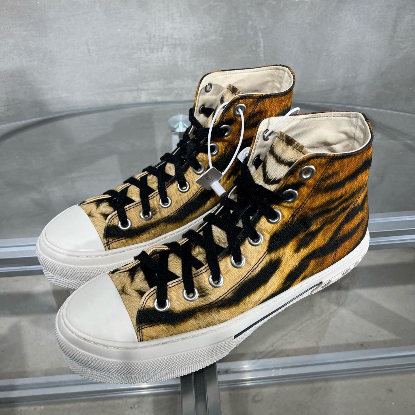 Burberry Burberry Tiger Print Sneakers Size US 9 / EU 42 - 2 Thumbnail