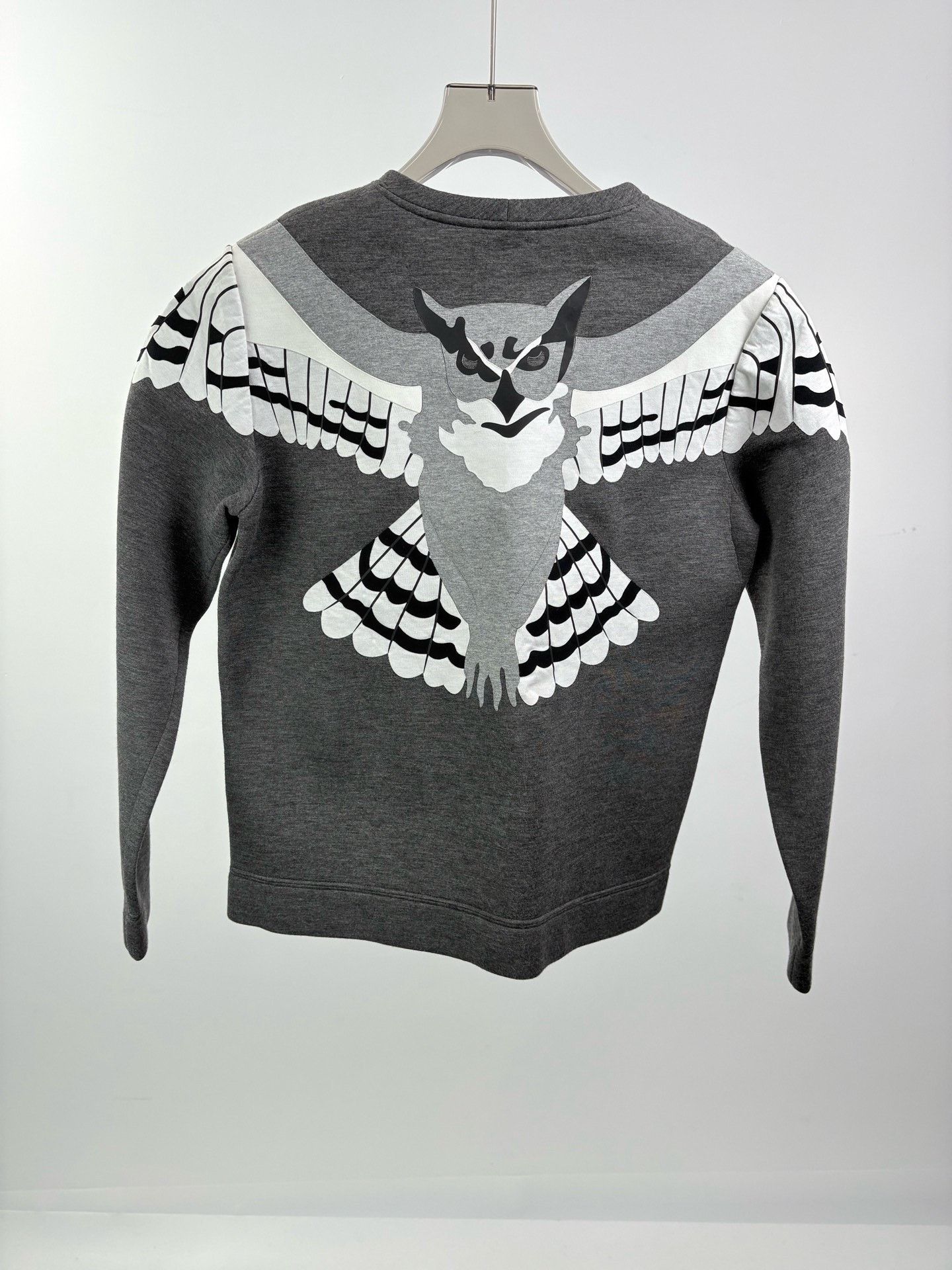 Valentino VALENTINO Gray Owl Long-Sleeve Sweatshirt Size XS / US 0-2 / IT 36-38 - 2 Thumbnail