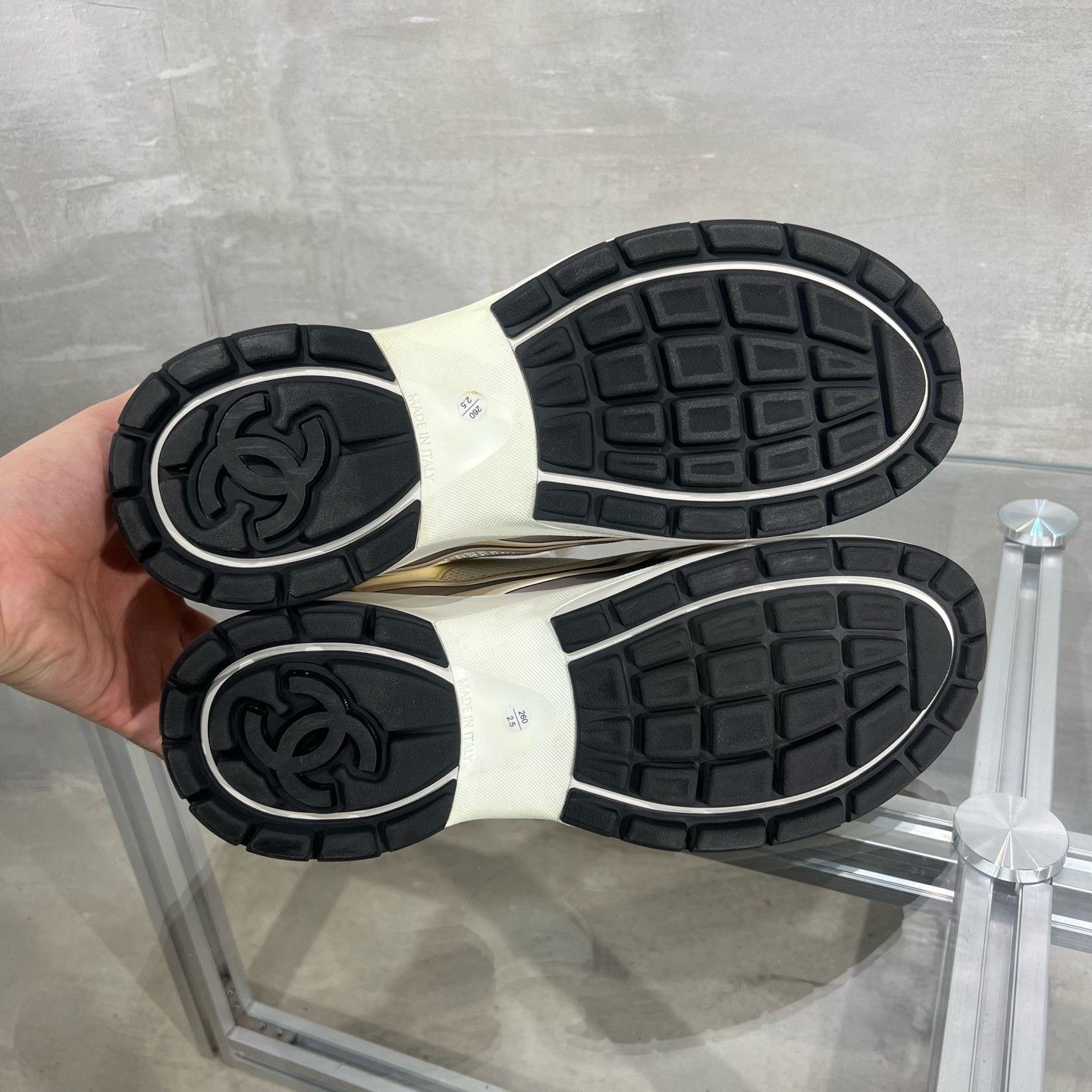 Chanel Chanel Gold Accent Sneakers Size US 9 / EU 42 - 7 Thumbnail