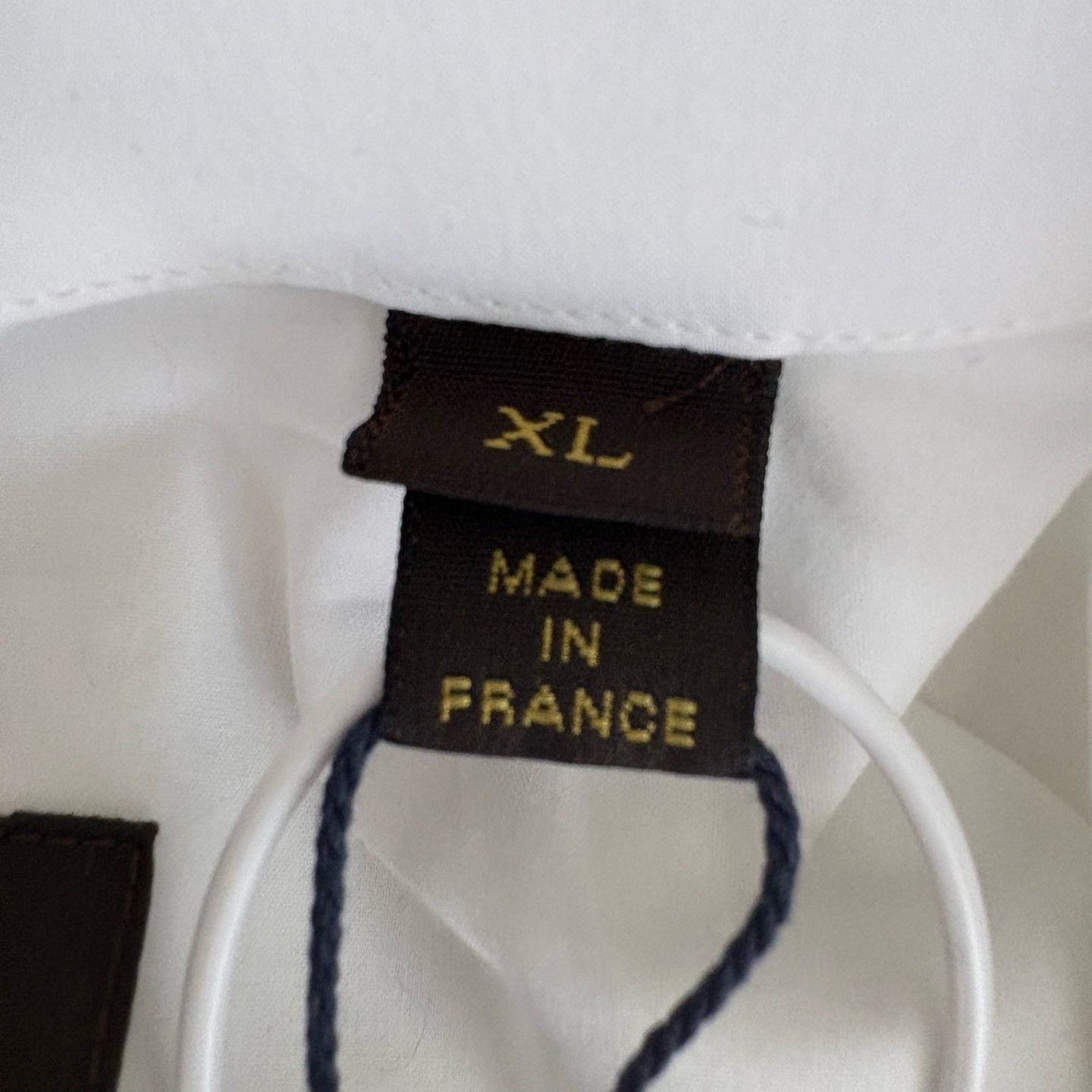 Louis Vuitton Louis Vuitton Logo Print Collar Embroidered Longsleeve Shirt Size US L / EU 52-54 / 3 - 5 Thumbnail