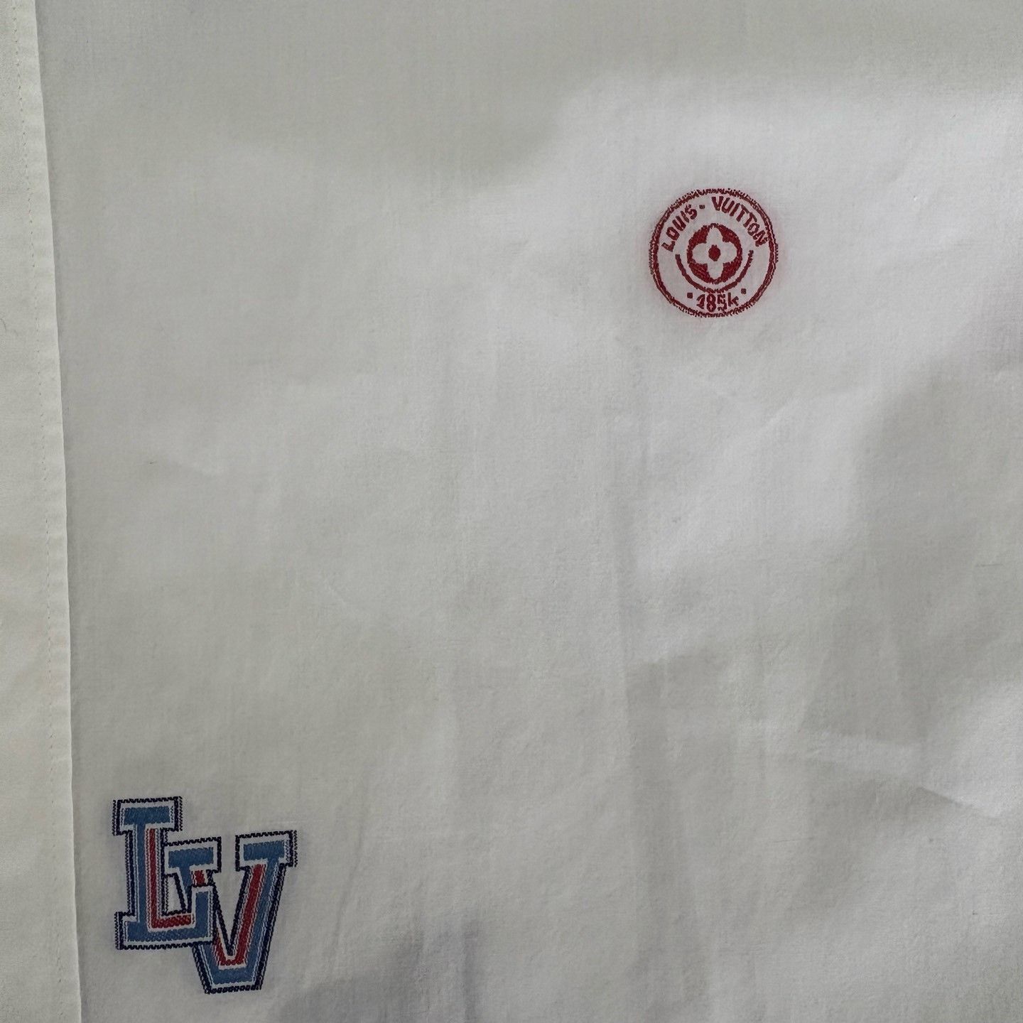 Louis Vuitton Louis Vuitton Logo Print Collar Embroidered Longsleeve Shirt Size US L / EU 52-54 / 3 - 6 Thumbnail