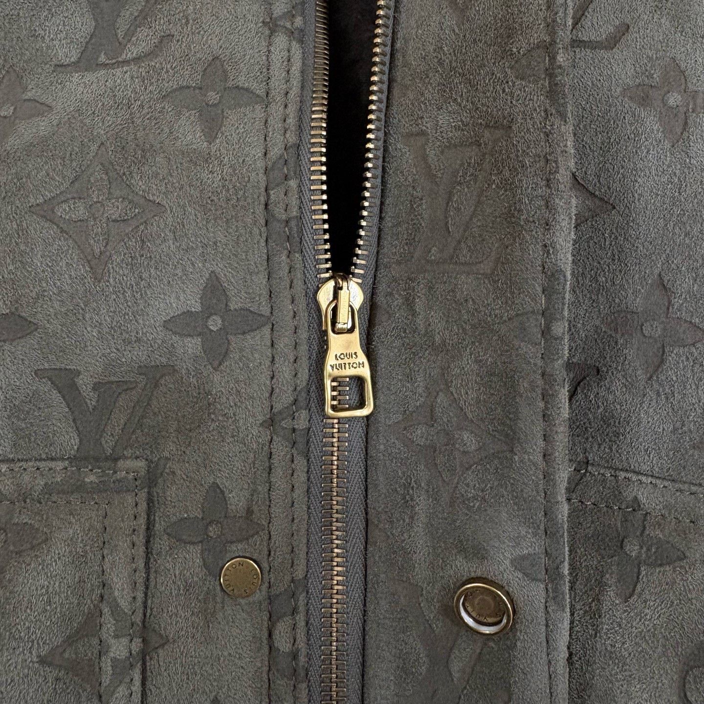 Louis Vuitton Louis Vuitton Monogram Shearling Coat Size US L / EU 52-54 / 3 - 6 Thumbnail