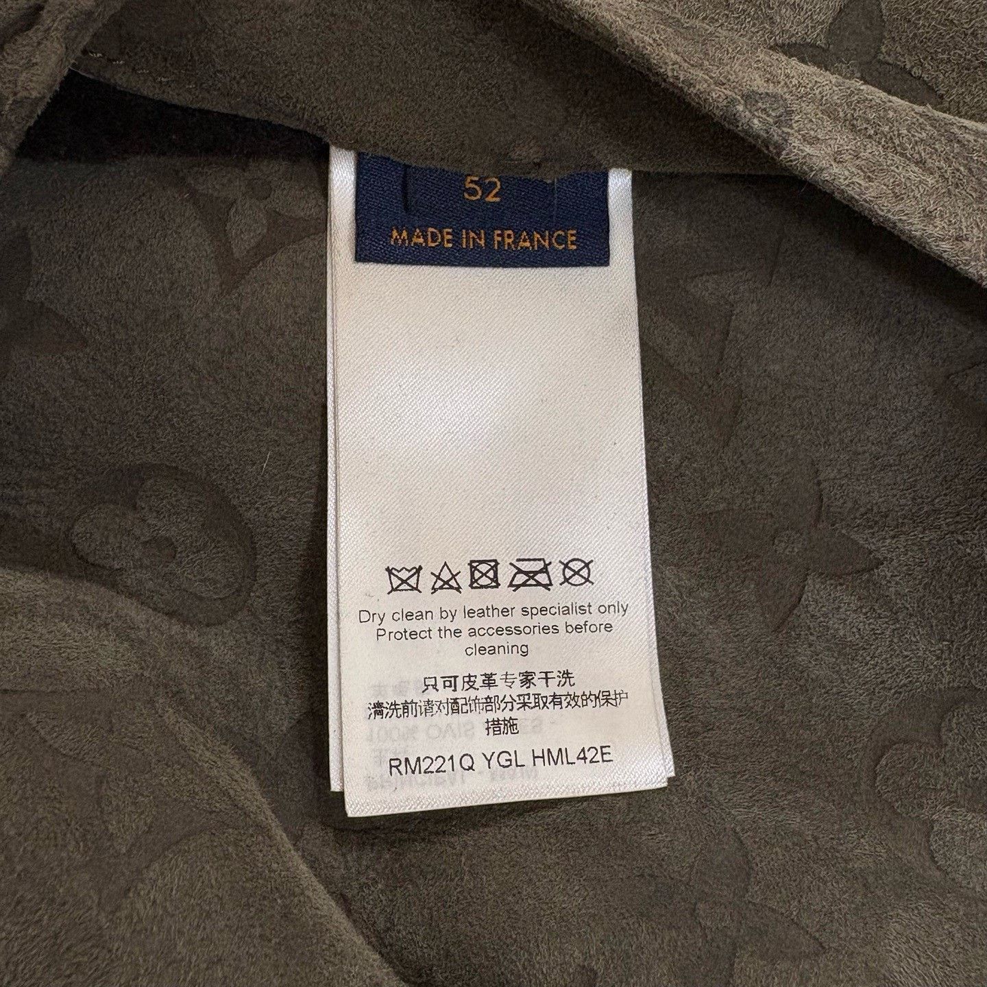 Louis Vuitton Louis Vuitton Monogram Shearling Coat Size US L / EU 52-54 / 3 - 5 Thumbnail