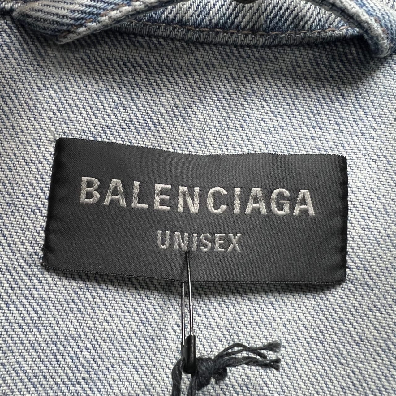 Balenciaga Balenciaga Distressed Denim Jacket Size US M / EU 48-50 / 2 - 3 Thumbnail