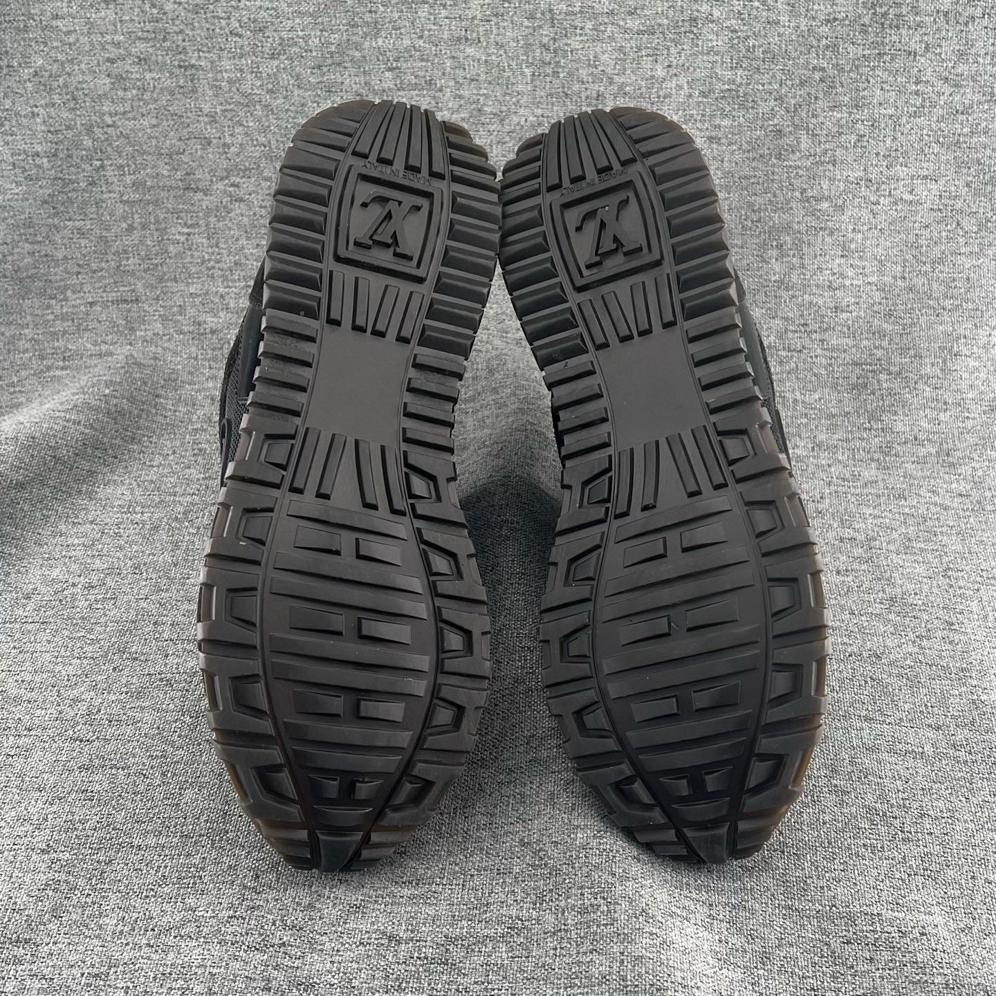 Louis Vuitton LV RunAway Black Monogram Sneakers Size US 4.5 / IT 34.5 - 5 Thumbnail