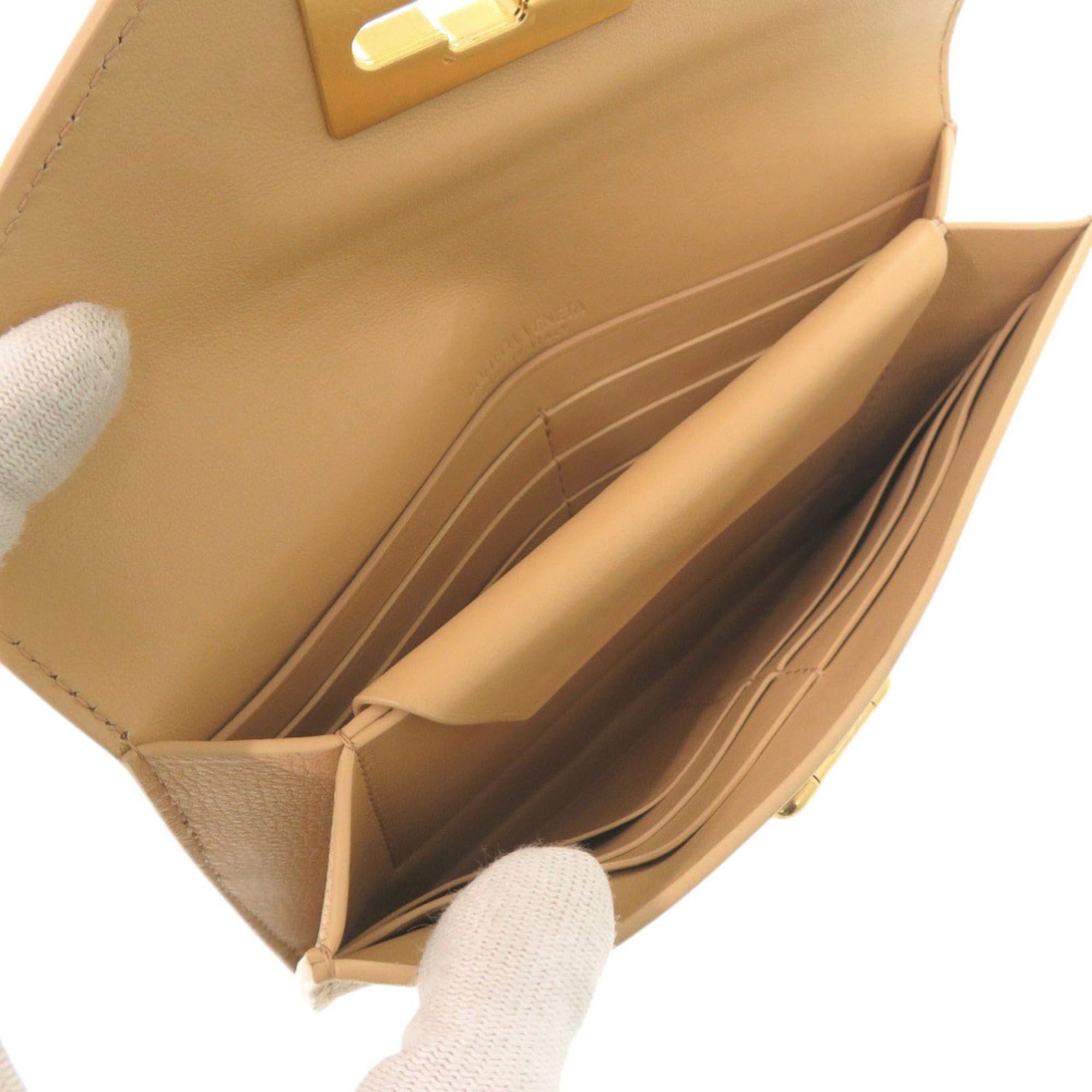 Bottega Veneta Excellent condition Bottega Veneta leather beige long wallet 1321BOTTEGAVENETA Size ONE SIZE - 6 Thumbnail