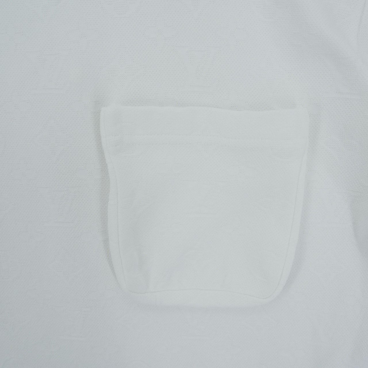 Louis Vuitton Louis Vuitton White Monogram Pocket T-Shirt Size US XS / EU 42 / 0 - 4 Thumbnail