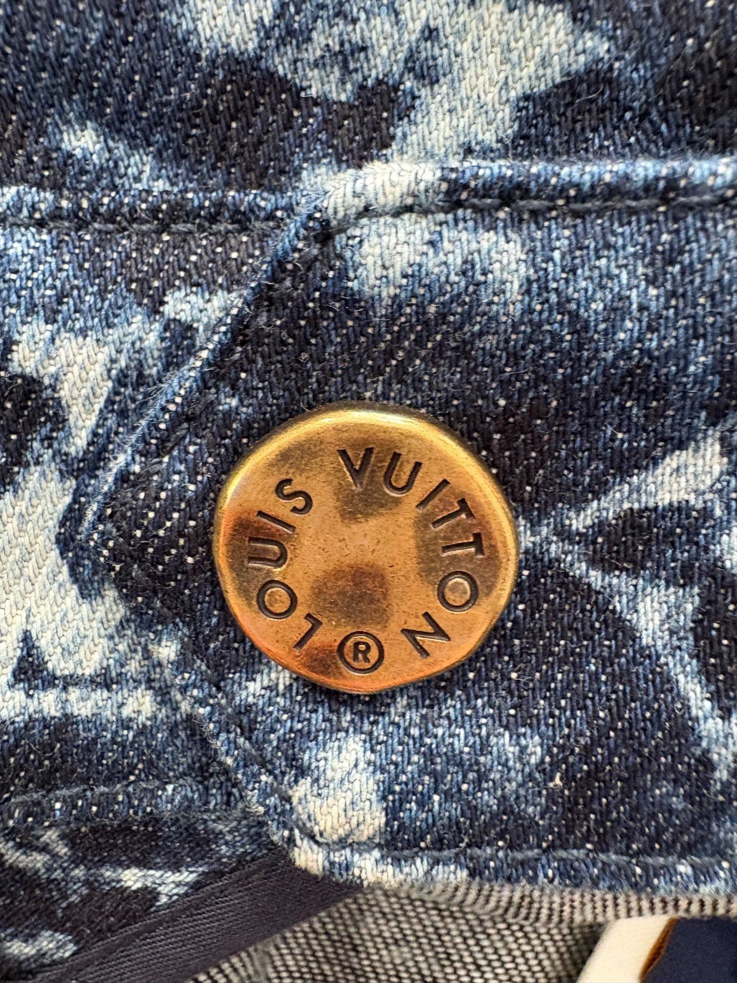 Louis Vuitton Louis Vuitton FW23 LV Monogram Jacket Size US M / EU 48-50 / 2 - 6 Thumbnail